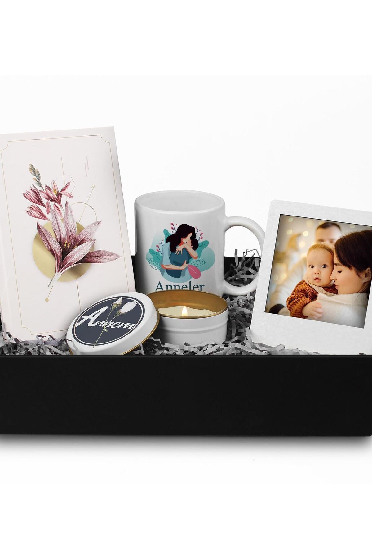 Anneler Gününe Özel Tasarım Defter & Özel Tasarım Kokulu Mum & Özel Tasarım Kupa & Beyaz Fotoğraf Çe