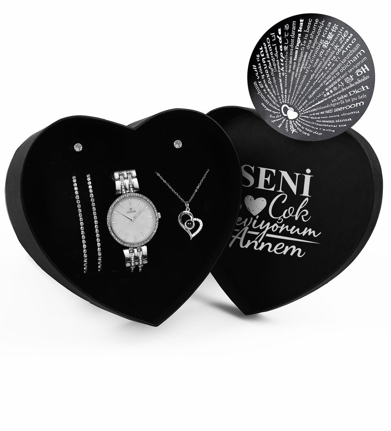 Anneler Gününe Özel Tasarım Kalp Kutu & 100 Dilde Seni Seviyorum Kolye & İkili Zirkon Taşlı Bileklik & İkili Küpe & Metal Kordon Saat Seti