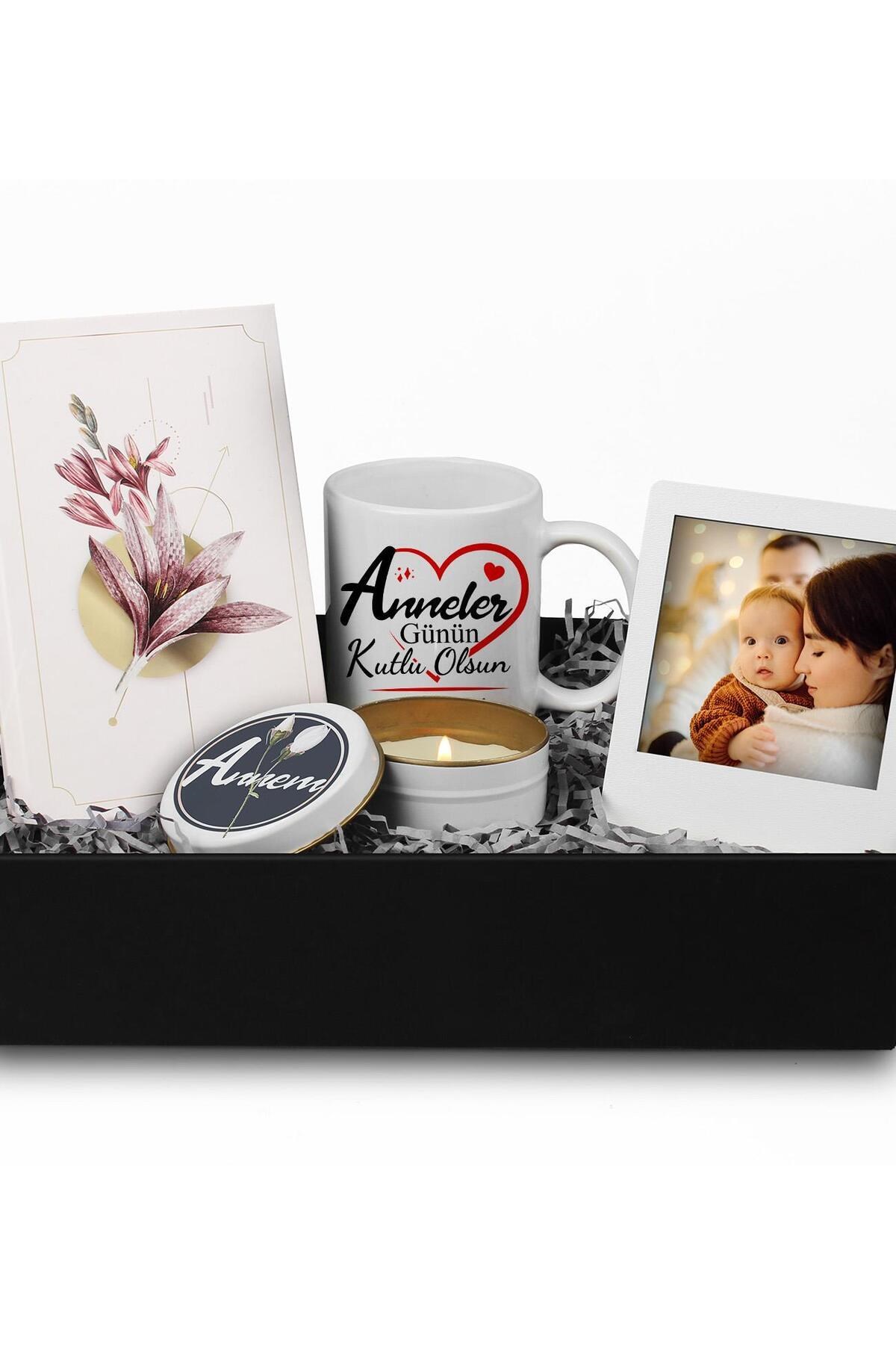Anneler Gününe Özel Tasarımlı Defter & Özel Tasarım Kokulu Mum & Özel Tasarım Kupa & Fotoğraf Çerçev