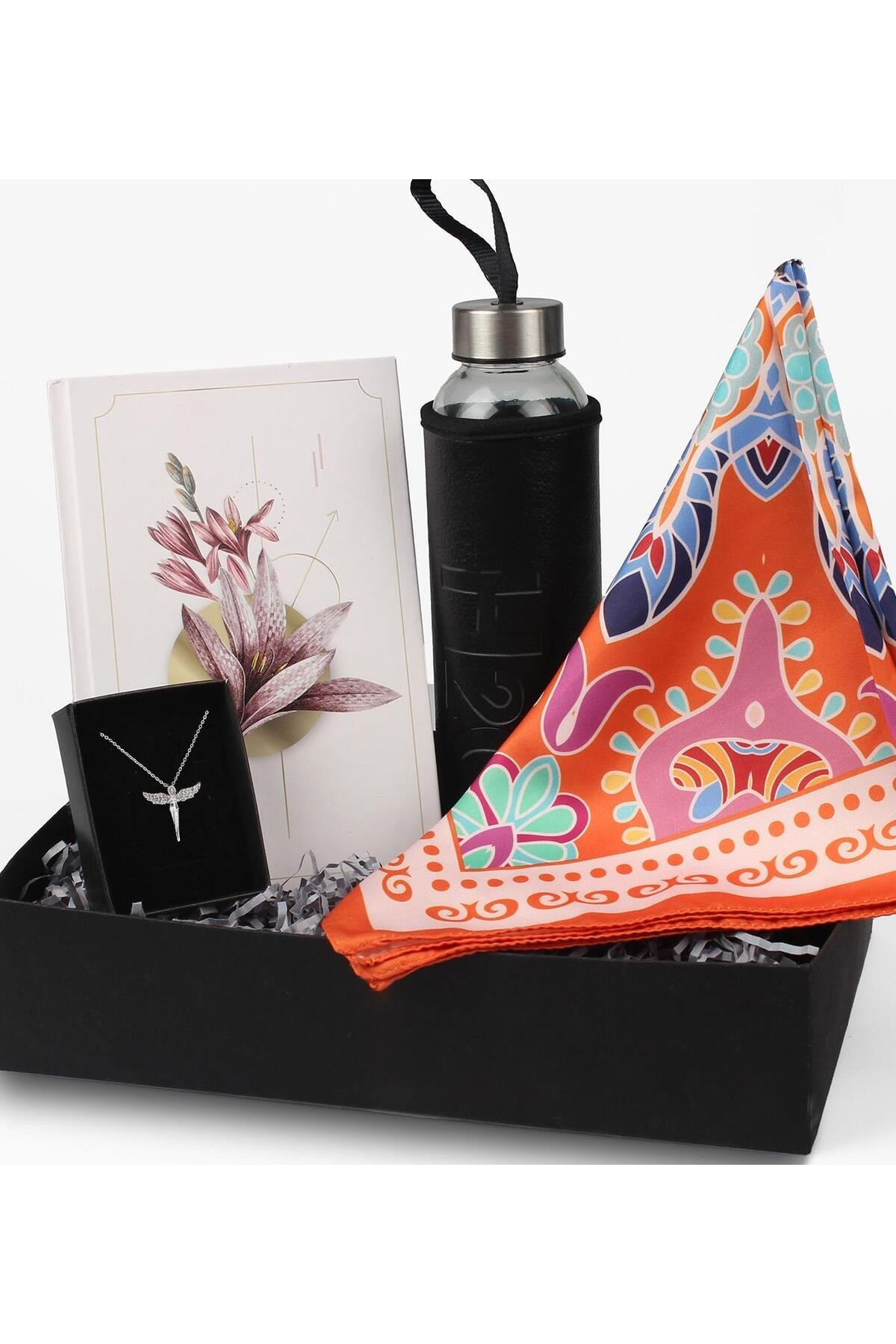 Deri Kılıflı Matara & Tasarım Defter & Melek Kolye & Fular Hediye Seti