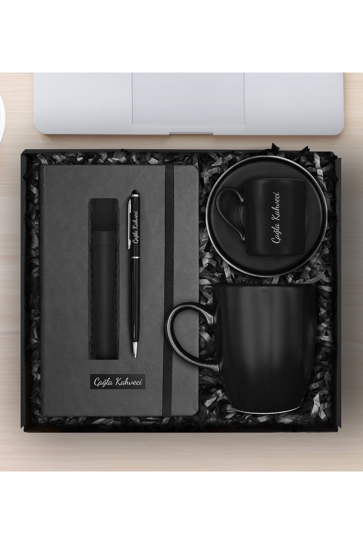 Kişiye Özel Defter & Kişiye Özel Porselen Siyah Fincan & Deri Kılıflı Touch Pen Kalem & Kupa