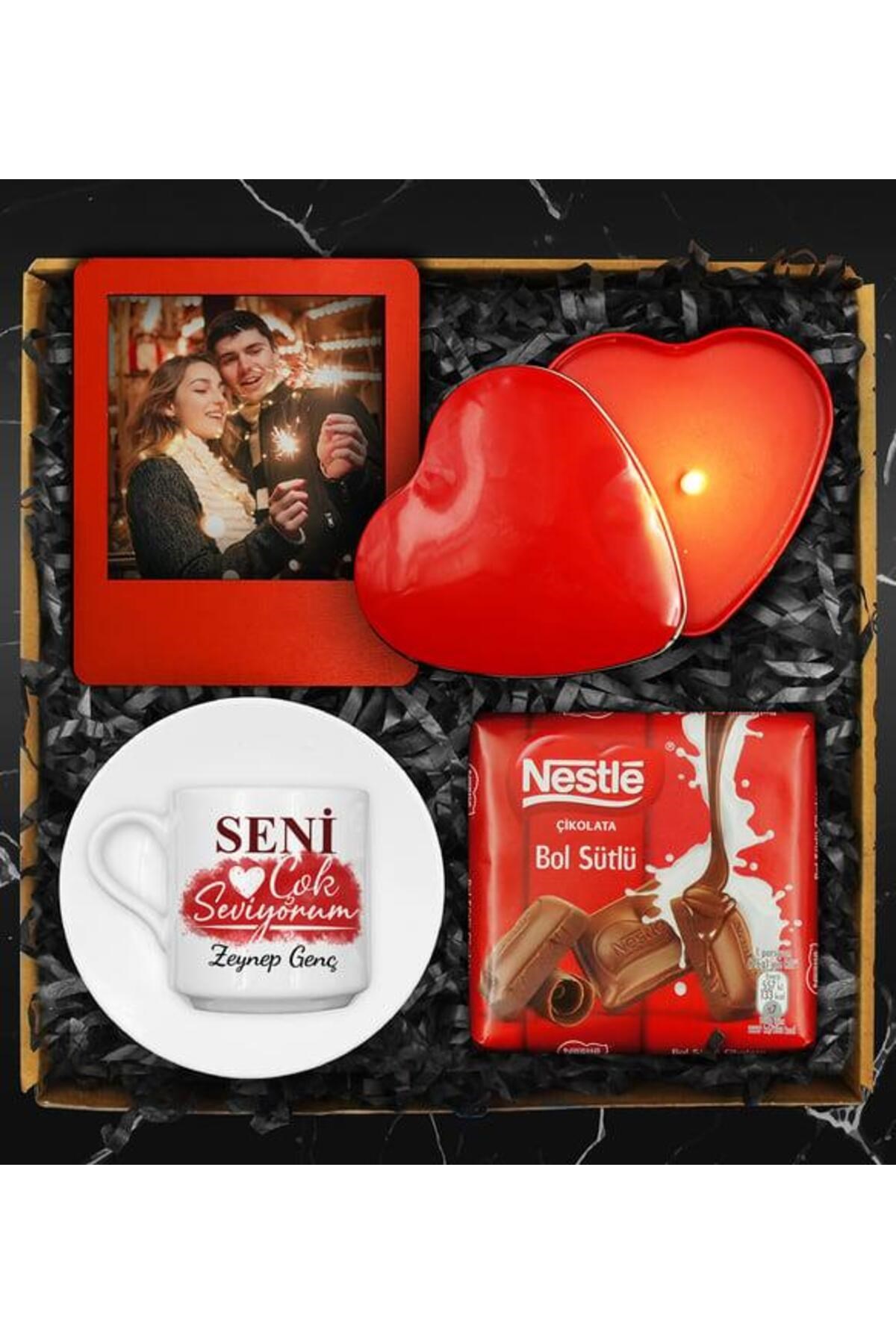 Sevgililer Gününe Özel Tasarım Kişiye Özel Fincan & Kişiye Özel Fotoğraf Çerçevesi & Kırmızı Kalp Mu