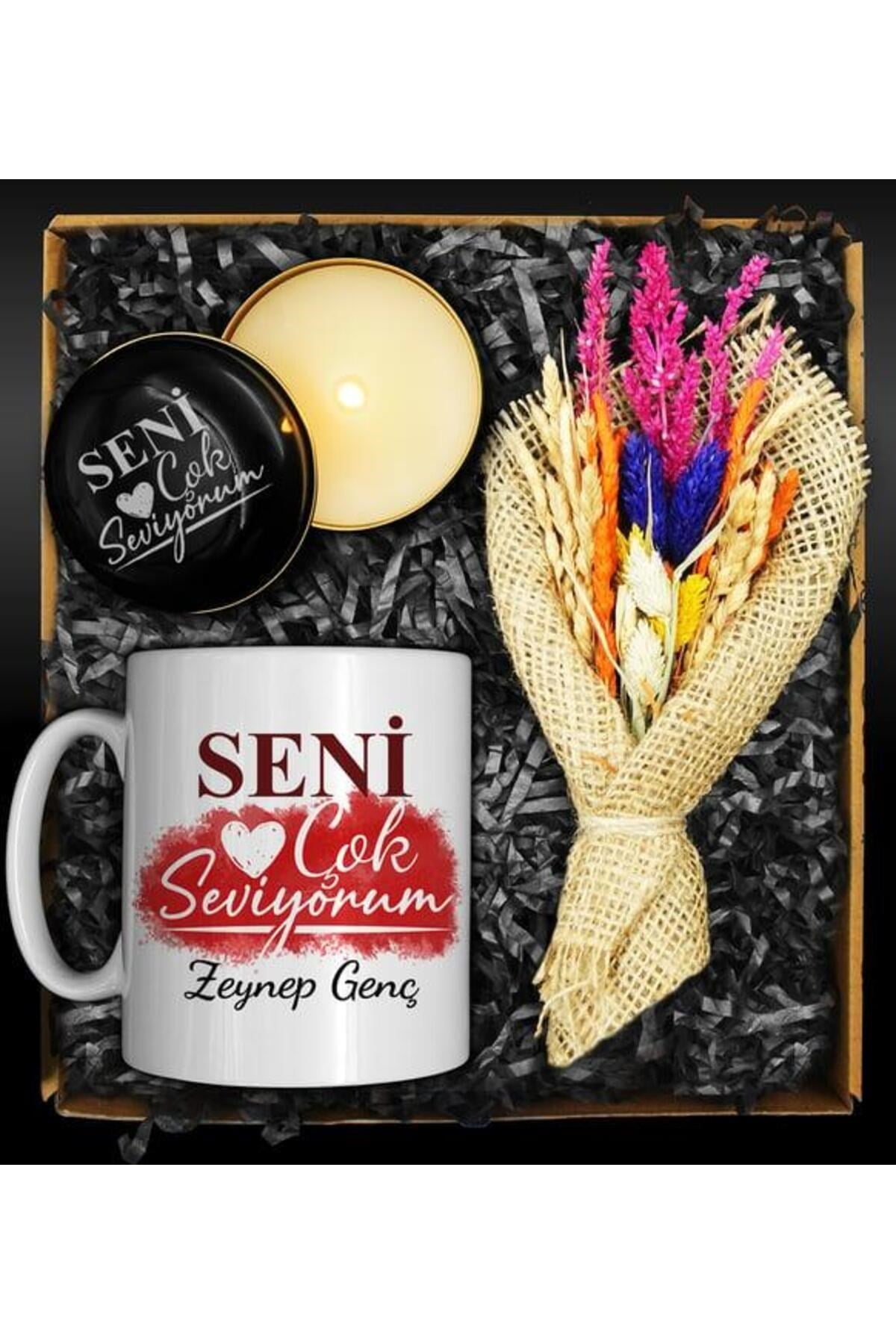Sevgililere Özel Tasarım Kupa & Özel Tasarım Mum & Bahar Coşkusu Çiçek Demeti Hediye Seti