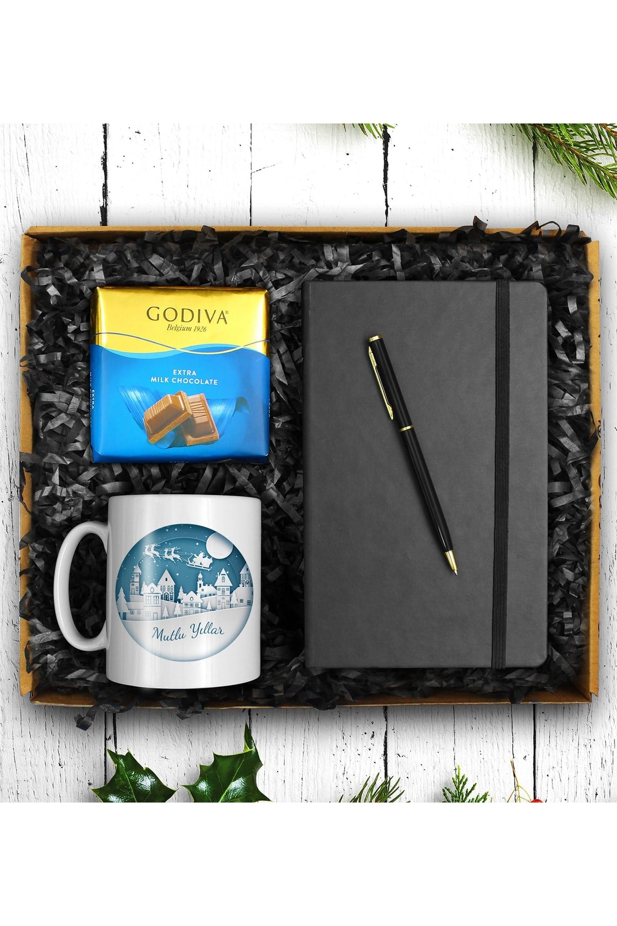 Yılbaşına Özel Tasarım Kupa & Termo Deri Defter & Kalem & Çikolata Hediye Seti