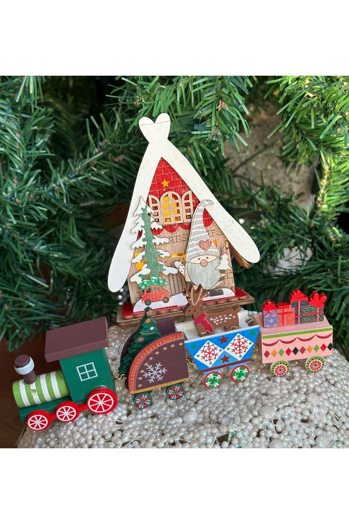 İthal lüks yılbaşı Noel köyü ışıklı ev 4 vagonlu ahşap geyikli tren dekorasyon çam ağacı hediye seti