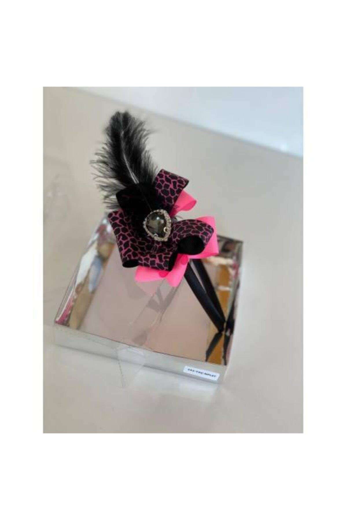 Neon Pembe Leopar Desenli Siyah Tüylü Anne Kız Çocuk Bebek Hediye Taç