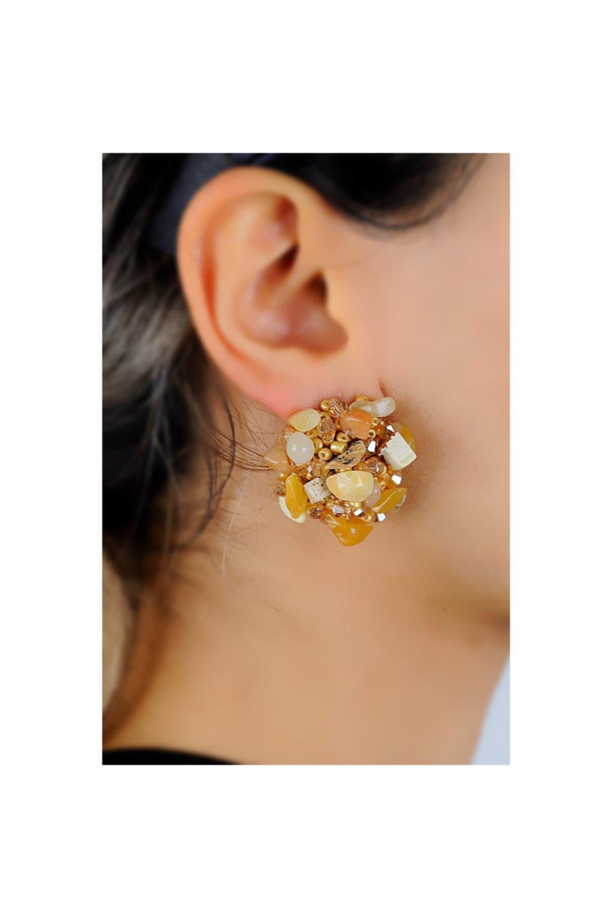 Trend Moda Lüks Kristal Boncuk Taşlı Büyük Yuvarlak Çivi 3lü Küpe Seti Balköpüğü Karamel Altın Sarı