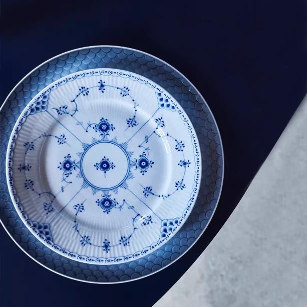 ROYAL COPENHAGEN Deep Plate 21 cm Blue Fluted Plain