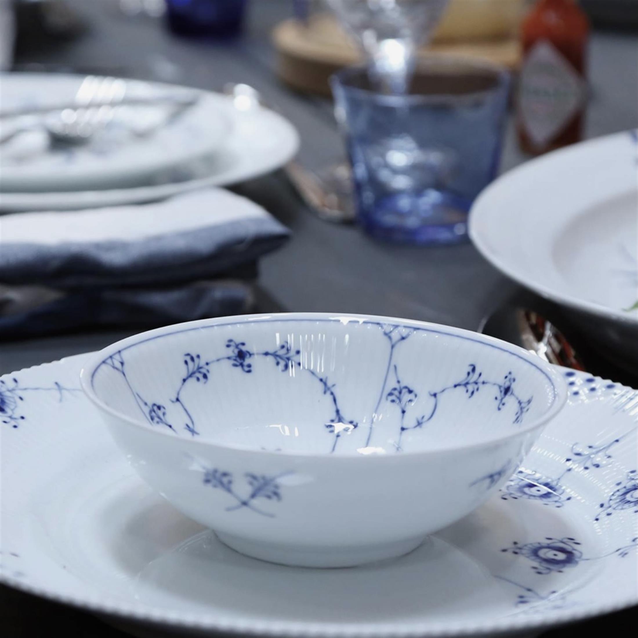 ROYAL COPENHAGEN Kase 350 ml Blue Fluted Plain