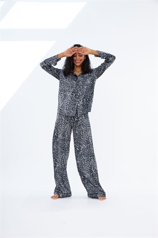 Sophia Lacivert Leopar Desenli Biyeli Saten Pijama Takımı