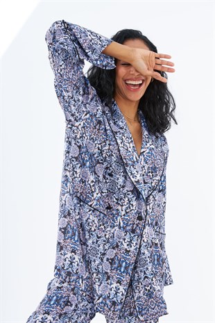 Sophia Mavi Desenli Düğmeli Biyeli Saten Pijama Takımı