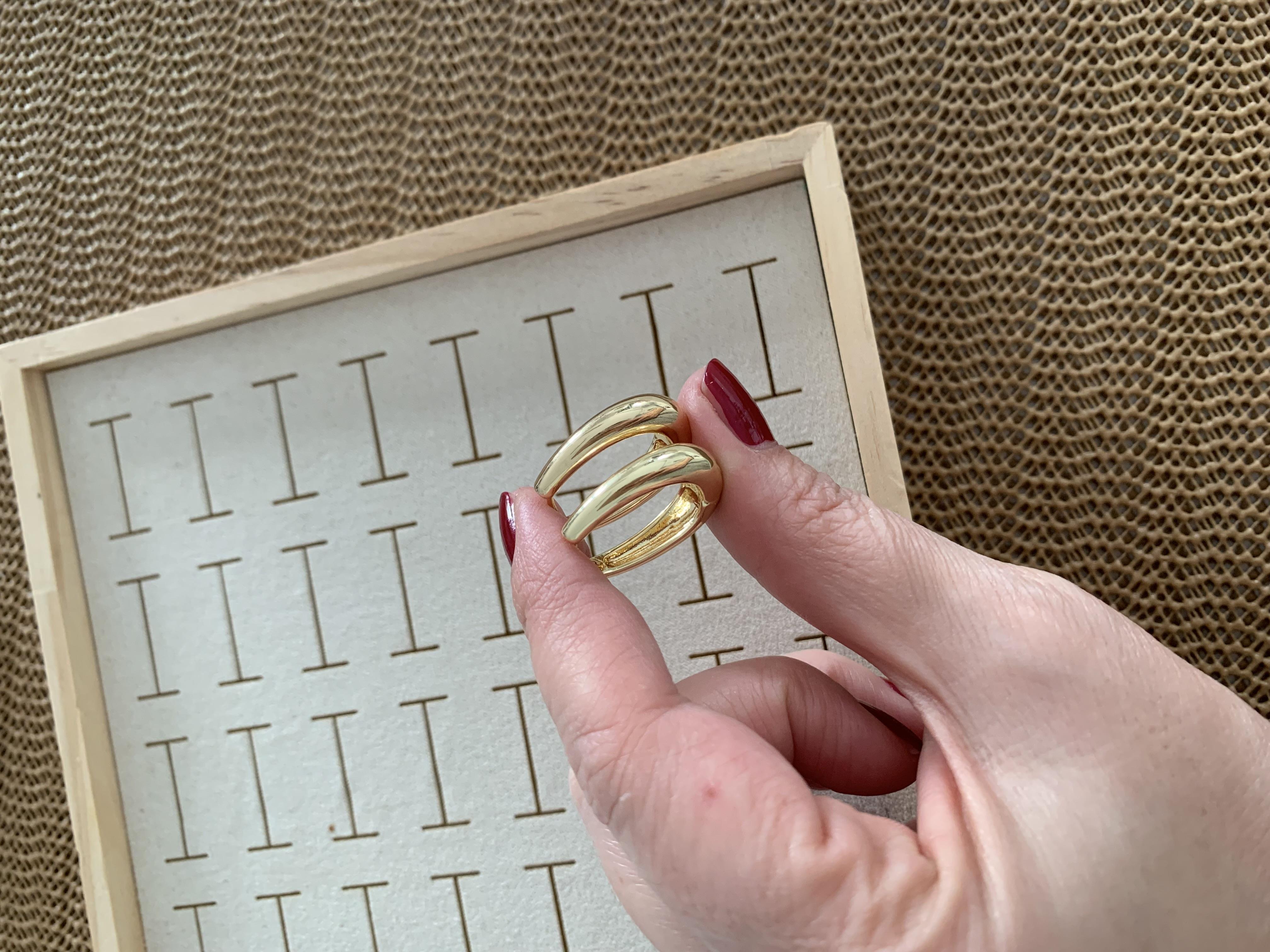 Özel Seri Gold İthal Kaplama Plaka İnce Oval Küpe