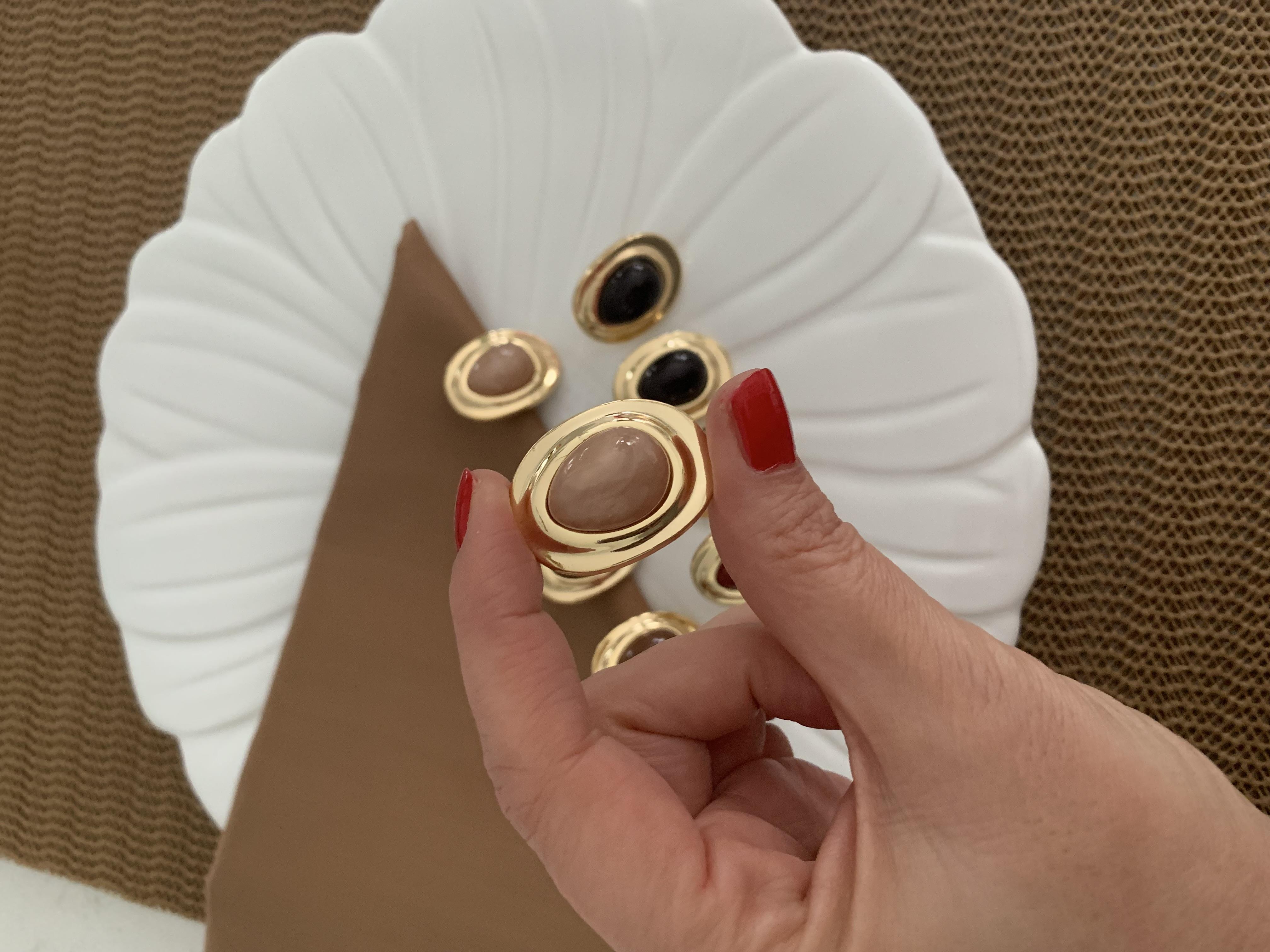 Özel Seri Gold Mineli Oval Tasarım Küpe