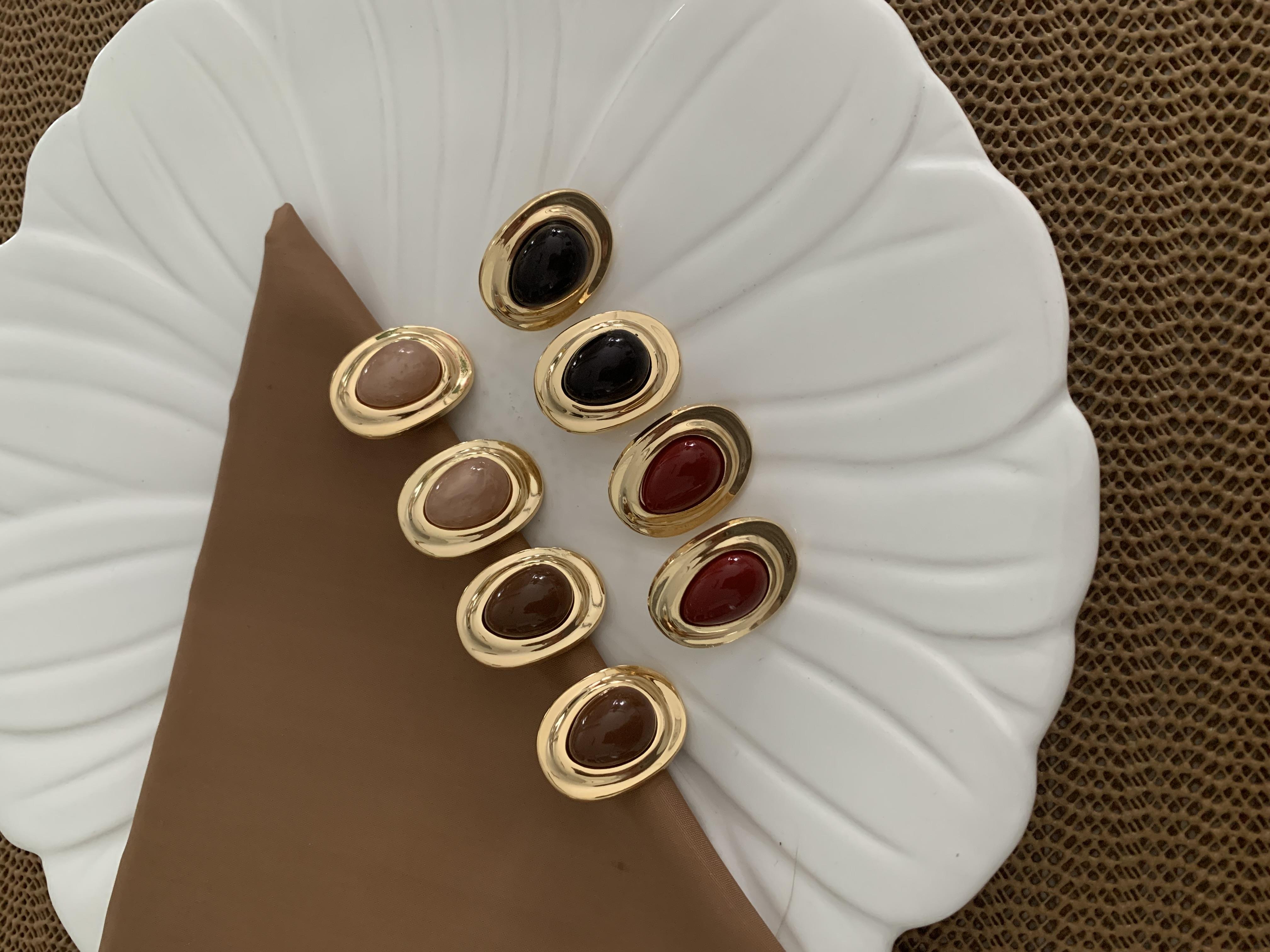 Özel Seri Gold Mineli Oval Tasarım Küpe