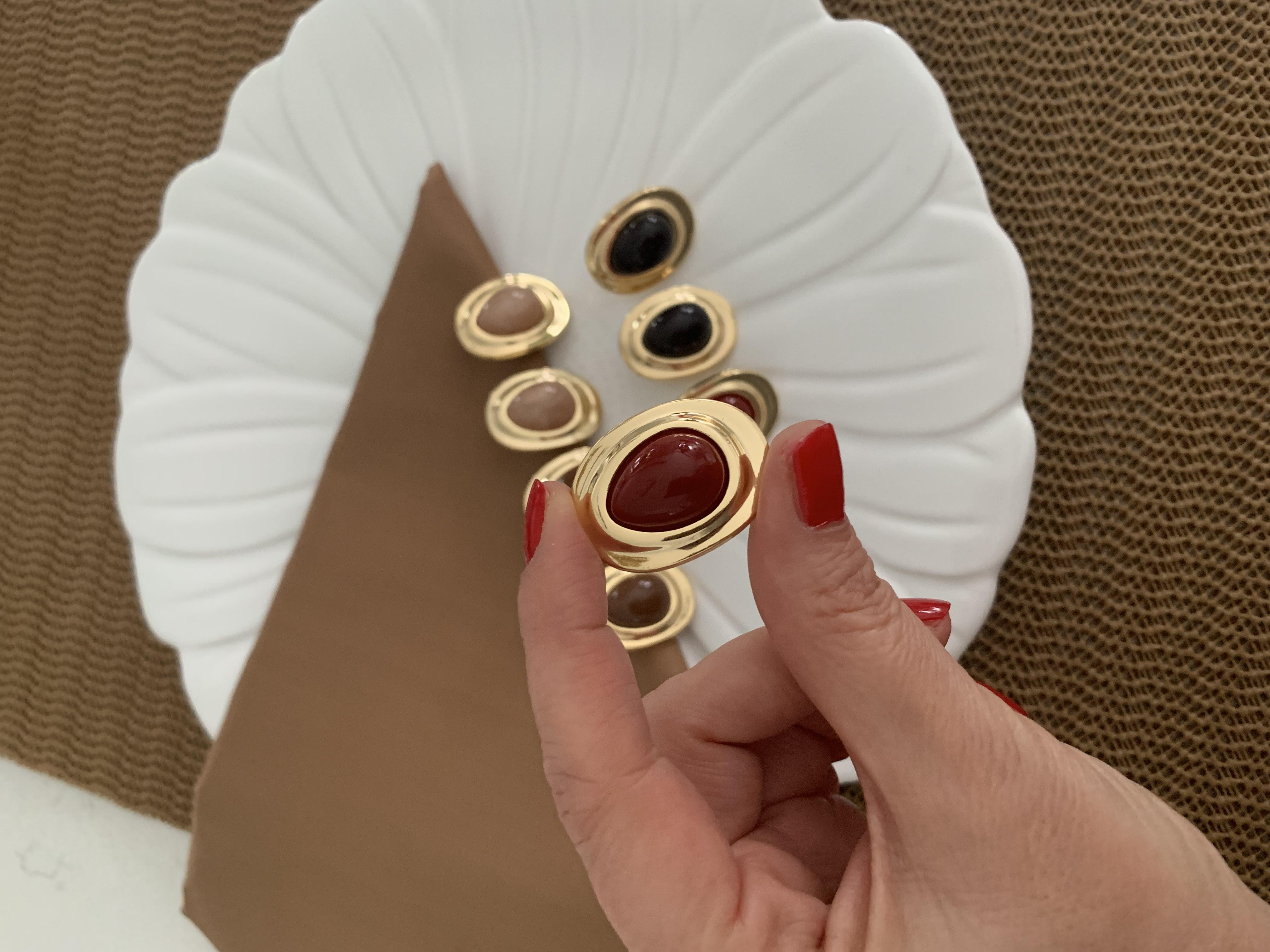 Özel Seri Gold Mineli Oval Tasarım Küpe