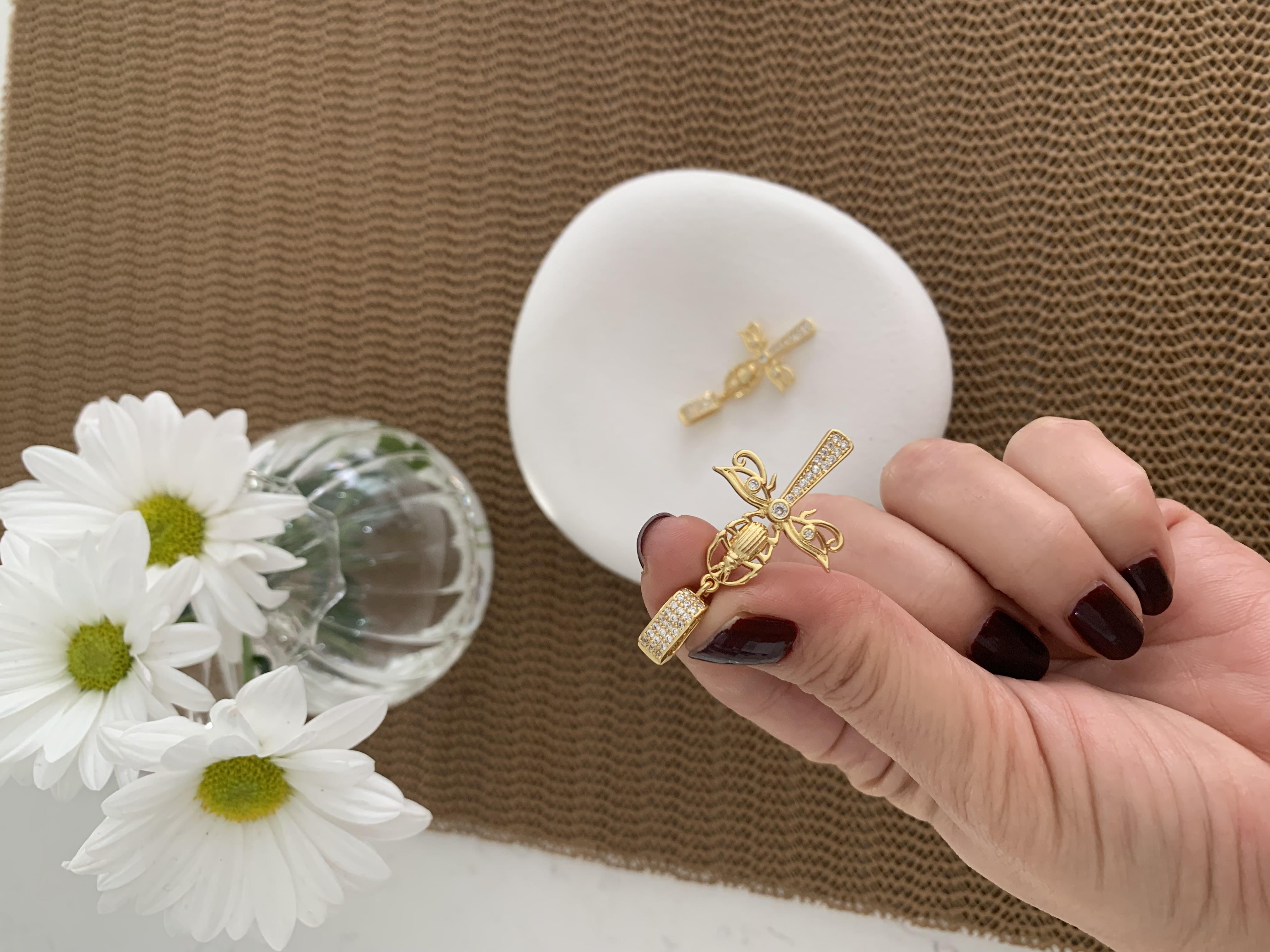 Özel Seri Gold Taşlı Uğurböceği Charm