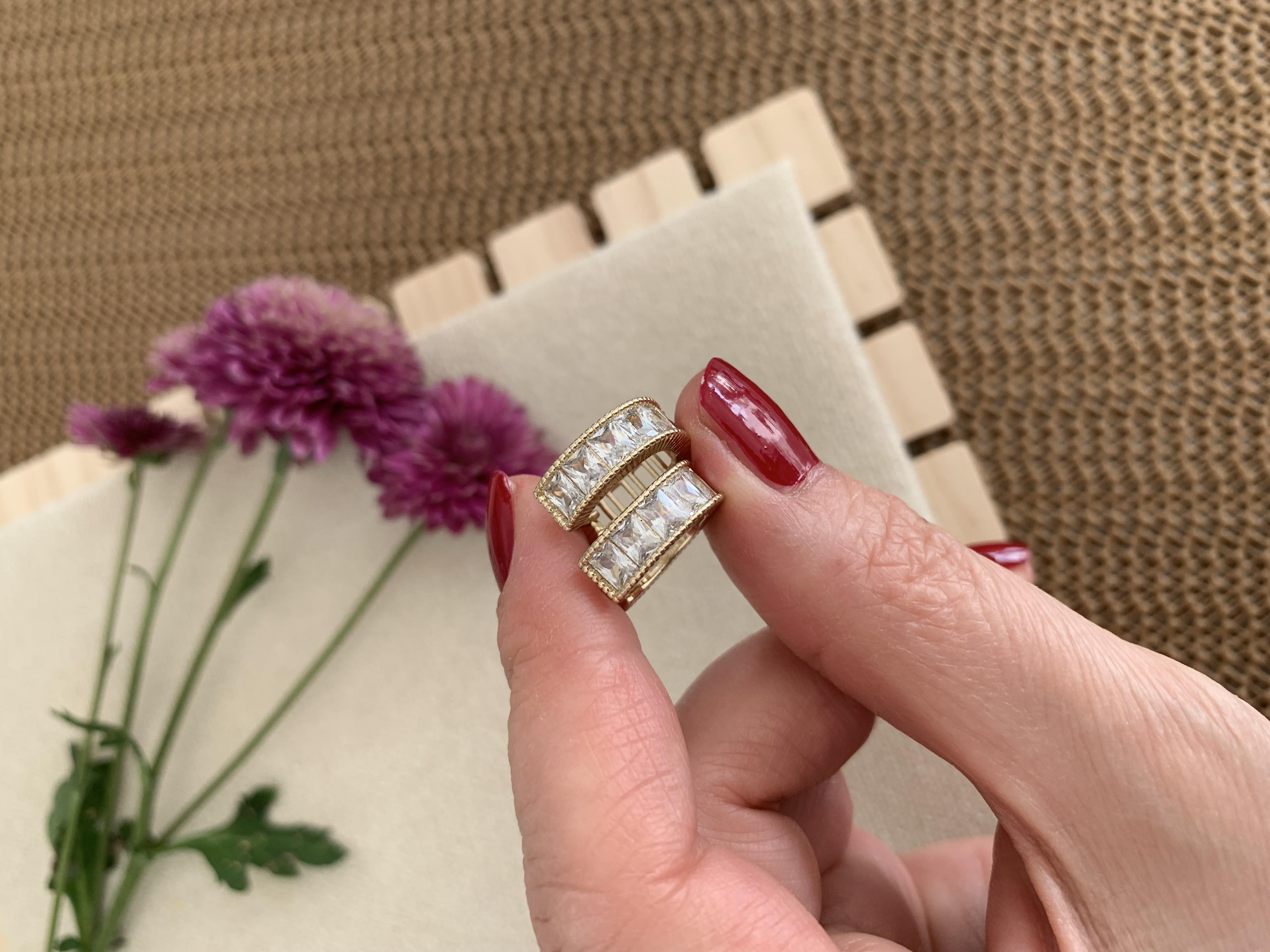 Vip 14k Beş Sıra Baget Taşlı U Küpe
