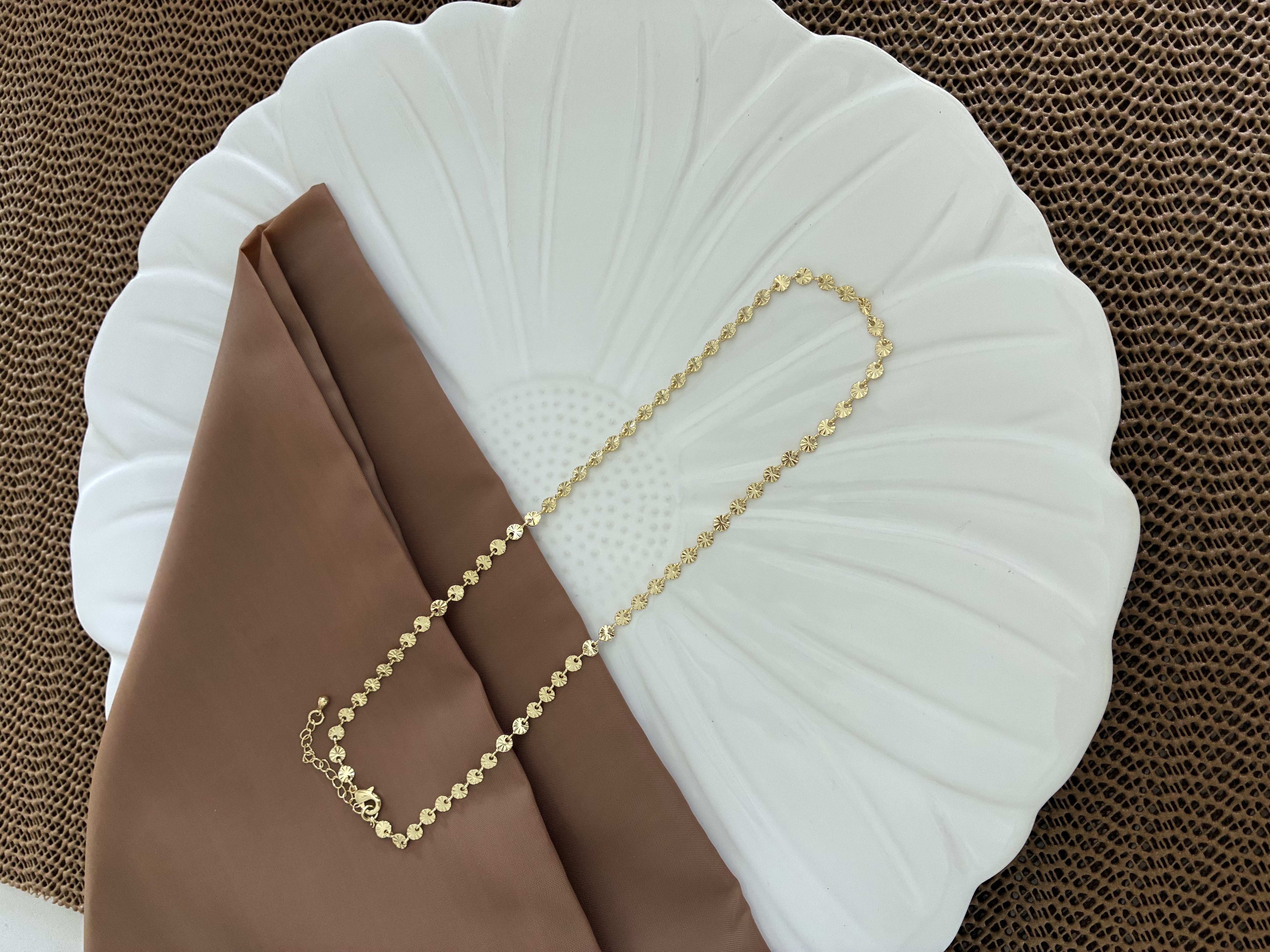 Vip Gold 40 Cm Pırıltılı Pul Kolye