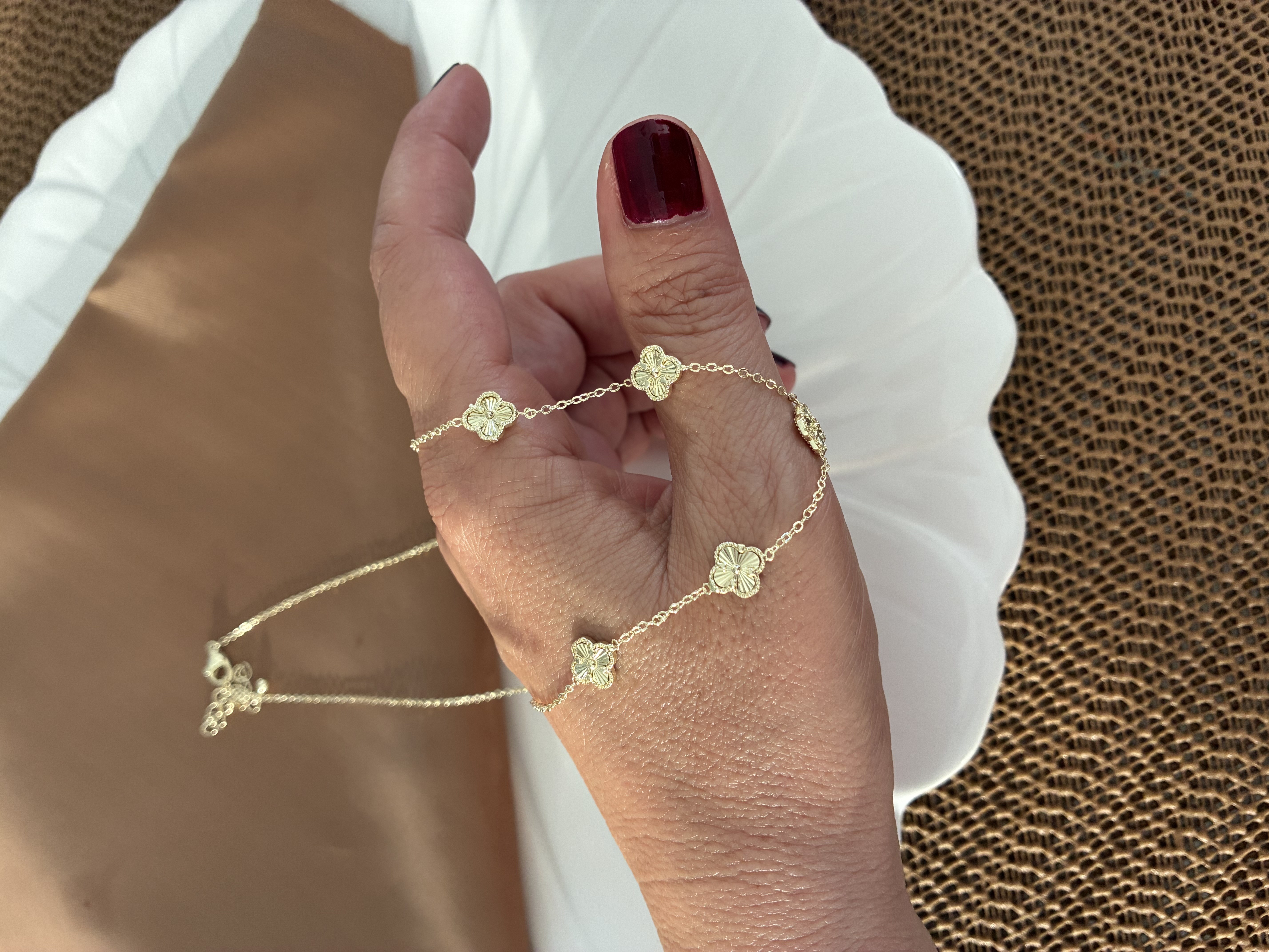 Vip Gold 45 Cm İnce Zincirli Küçük Yonca Sıralı Kolye