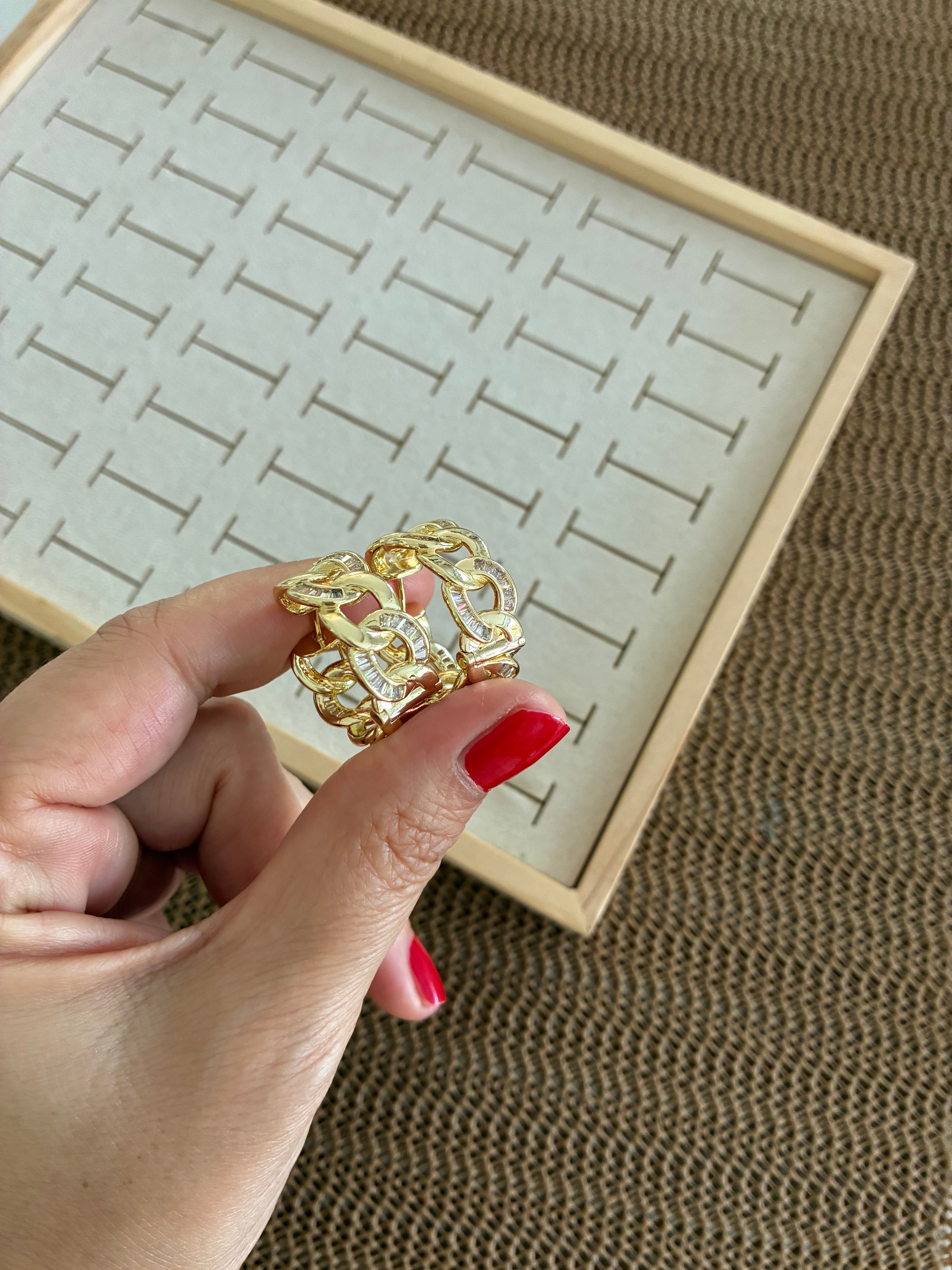 Vip Gold Baget Taşlı Zincir Halka Küpe