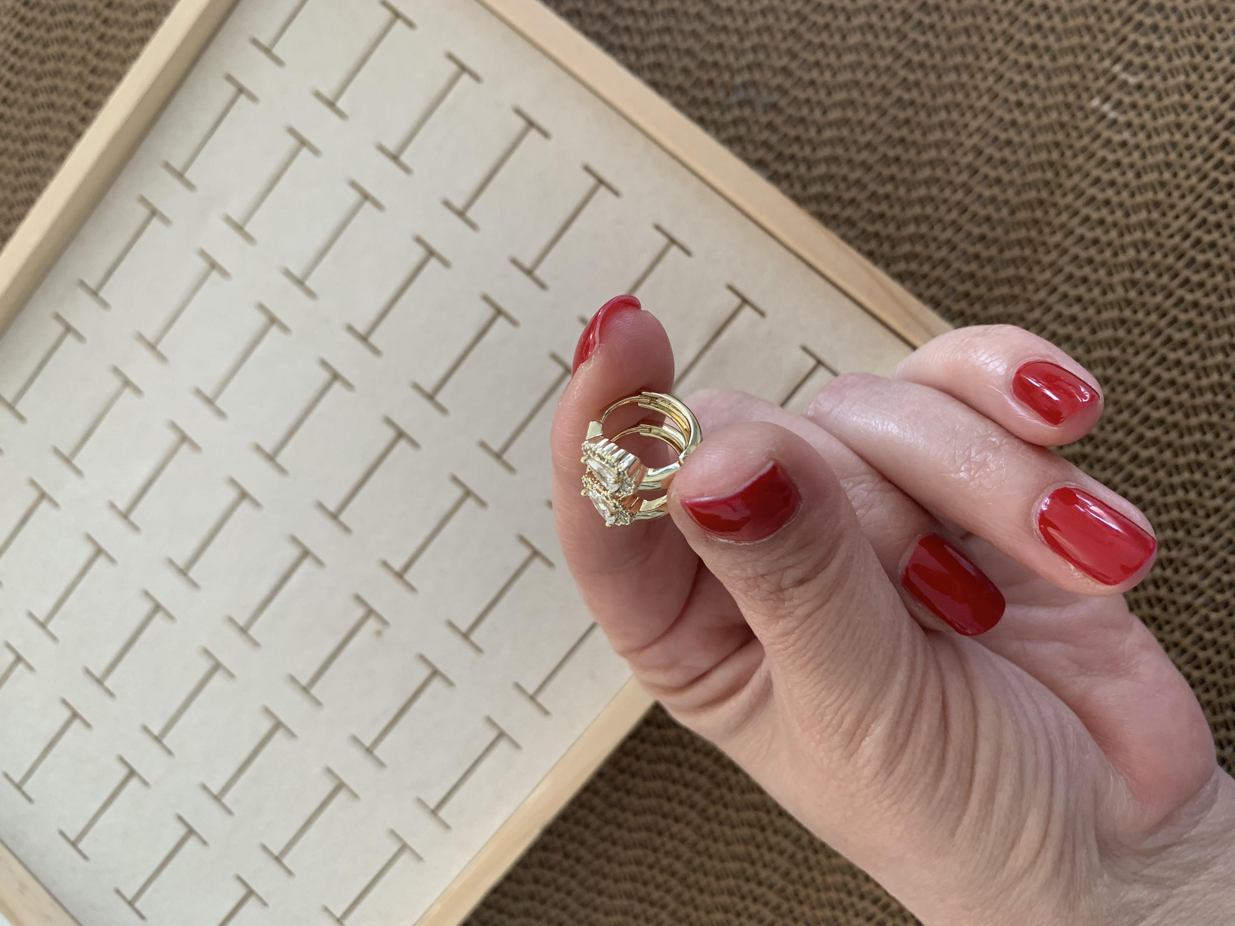 Vip Gold Damla Tek Taşlı Küçük Halka Küpe