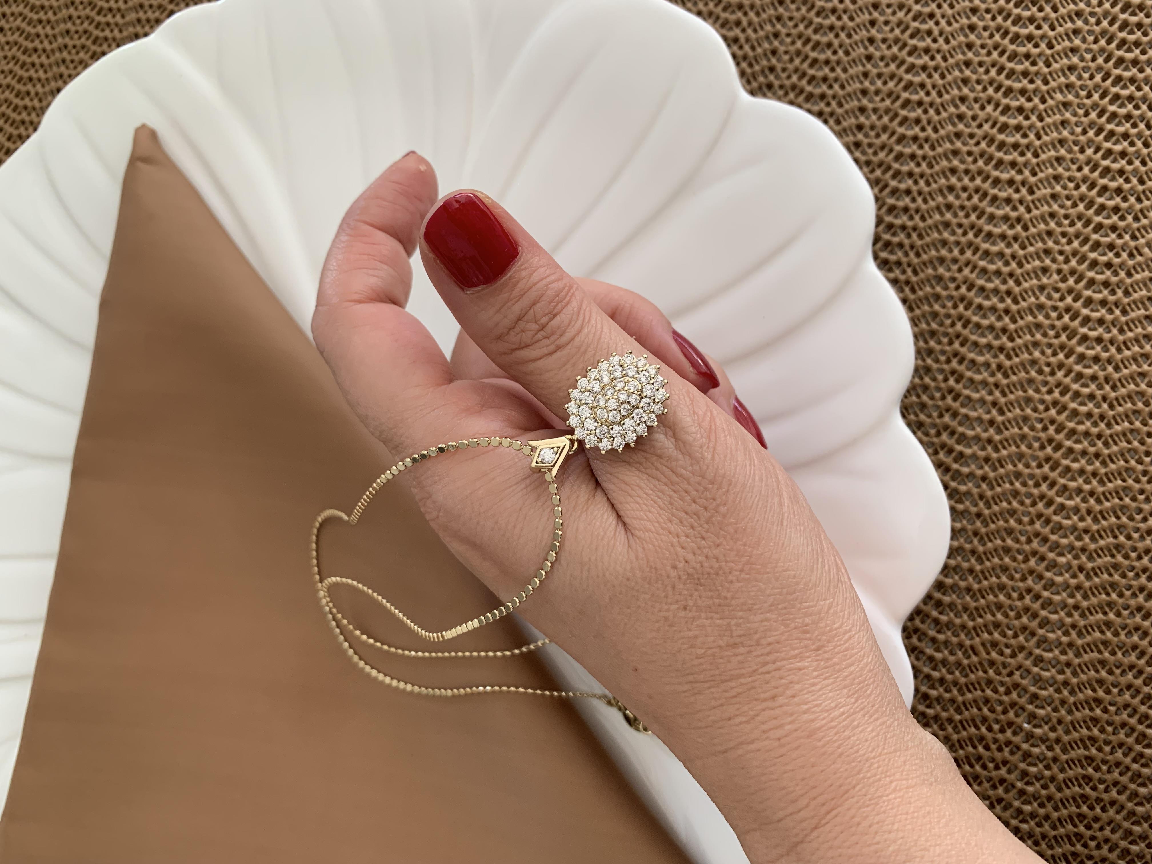 Vip Gold İnce Ezme Zincir Zirkon Taşlı Oval Tasarım Kolye