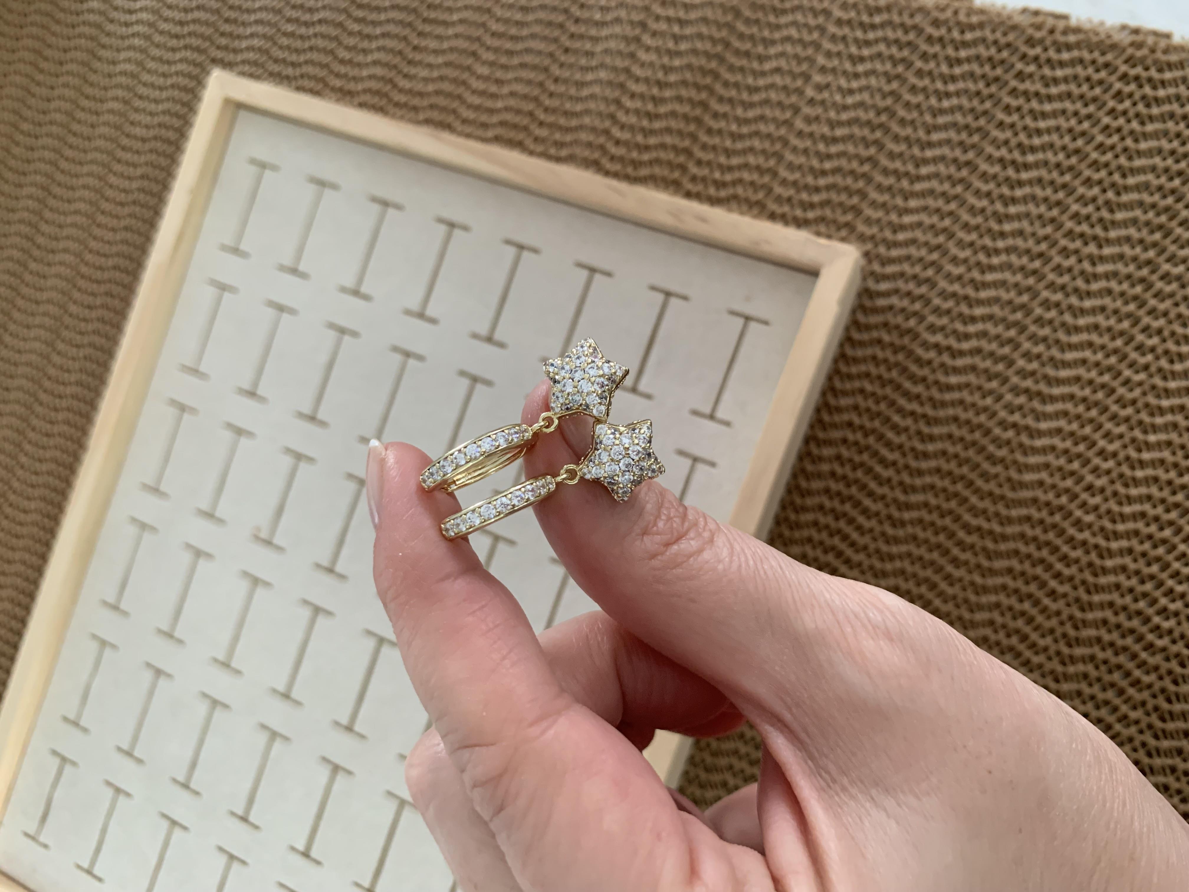 Vip Gold Komple Zirkon Taşlı Küçük Yıldız Küpe