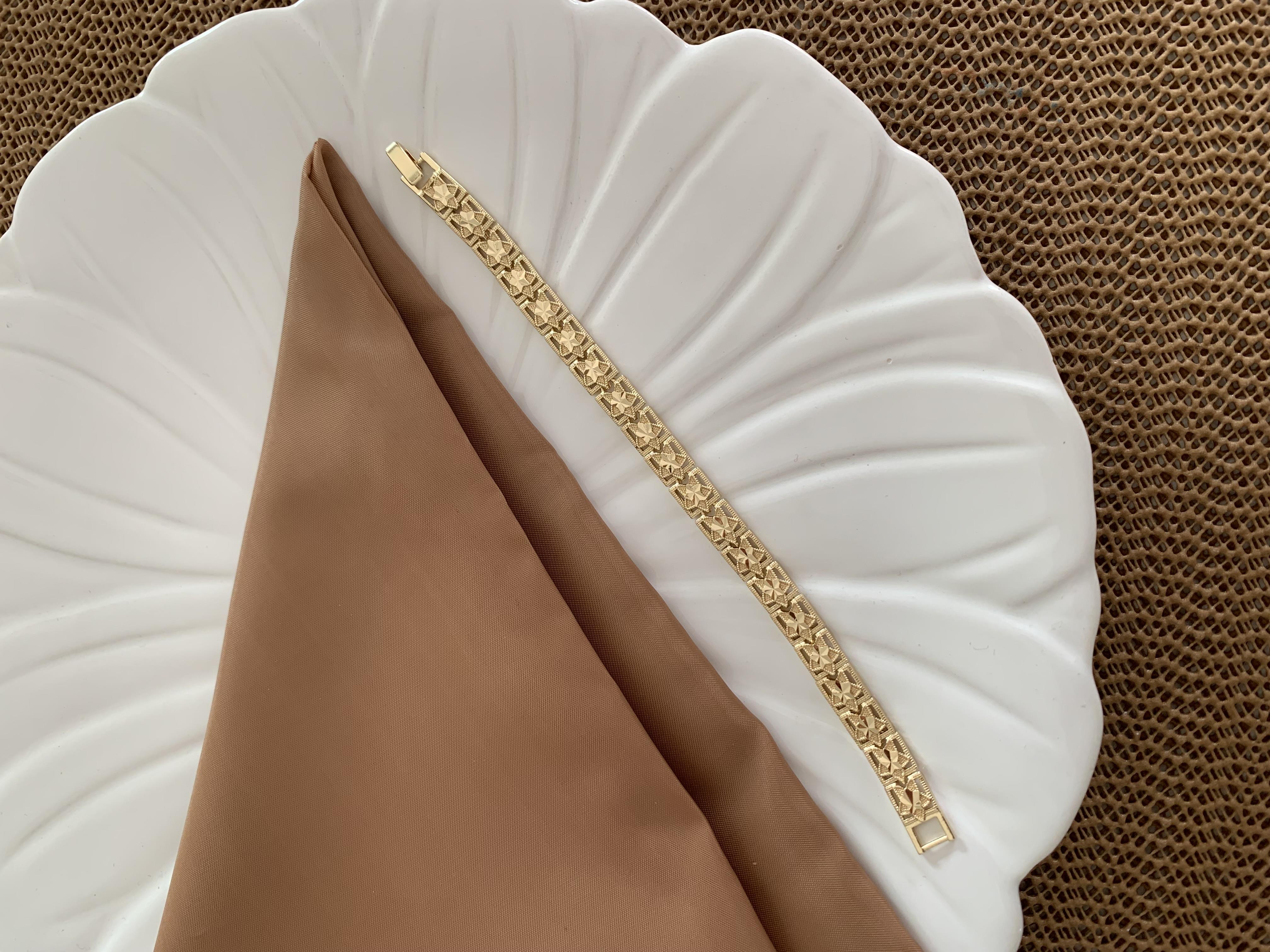 Vip Gold Pırıltılı Yıldız İşlemeli Bileklik