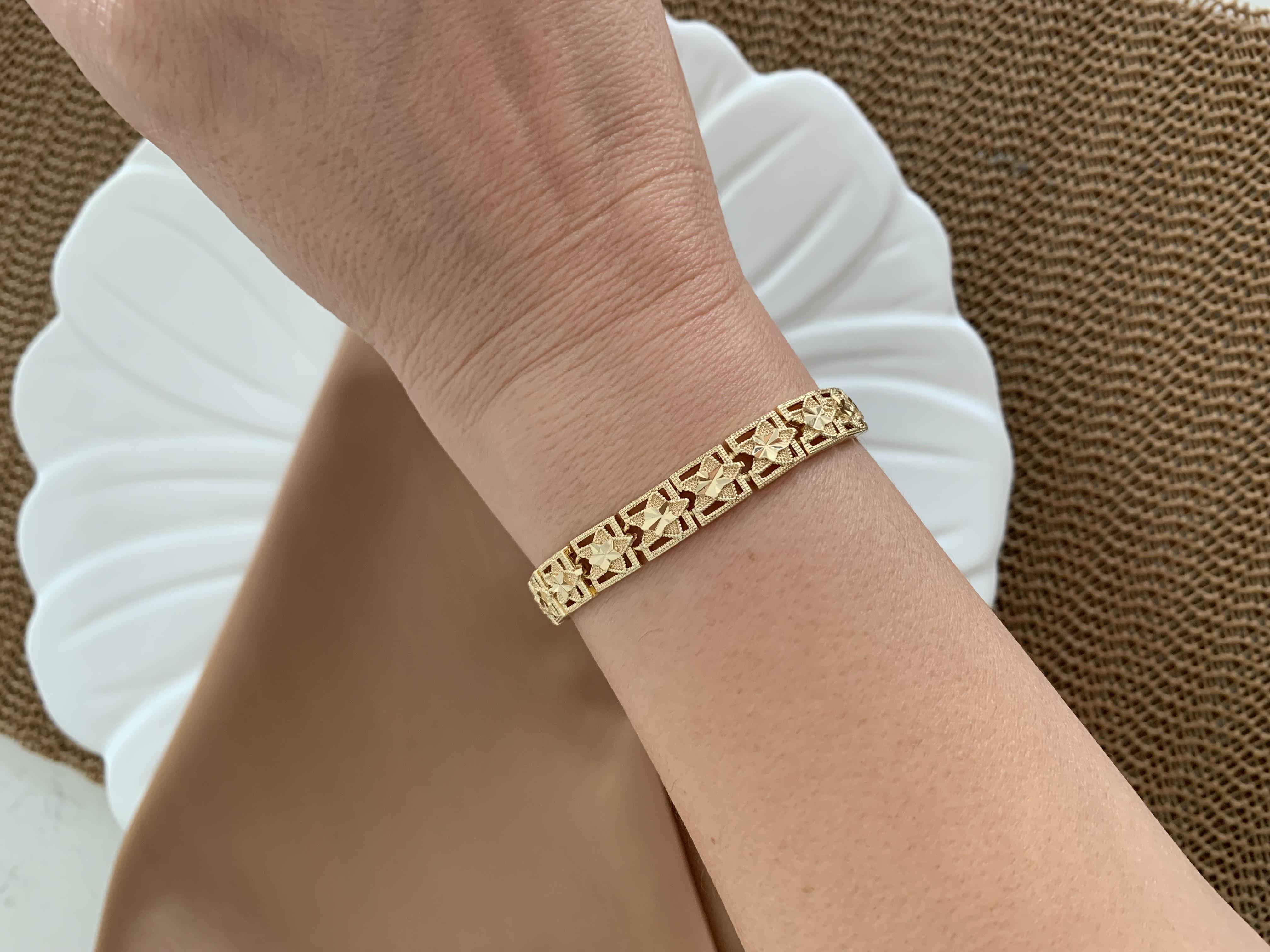 Vip Gold Pırıltılı Yıldız İşlemeli Bileklik