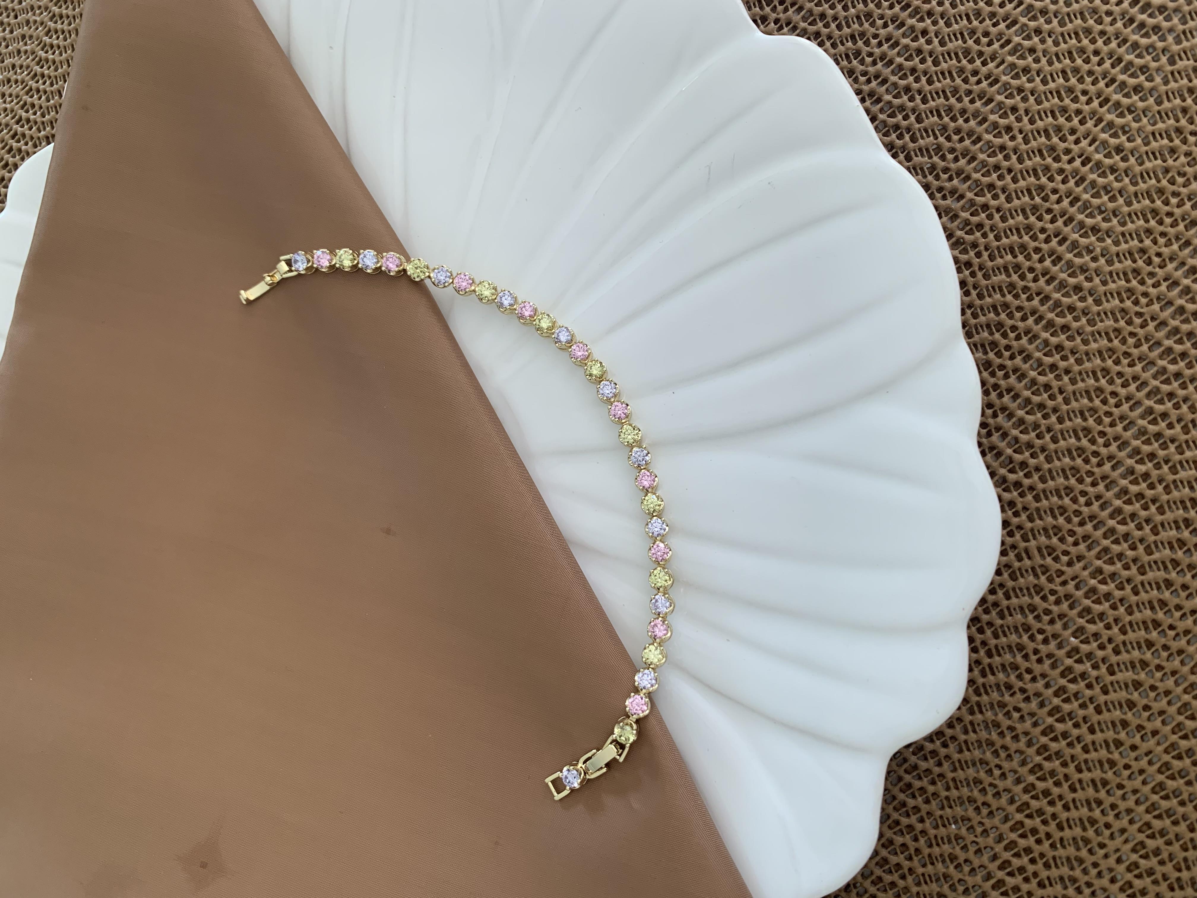 Vip Gold Renkli Tek Taş Sıralı Su Yolu Bileklik