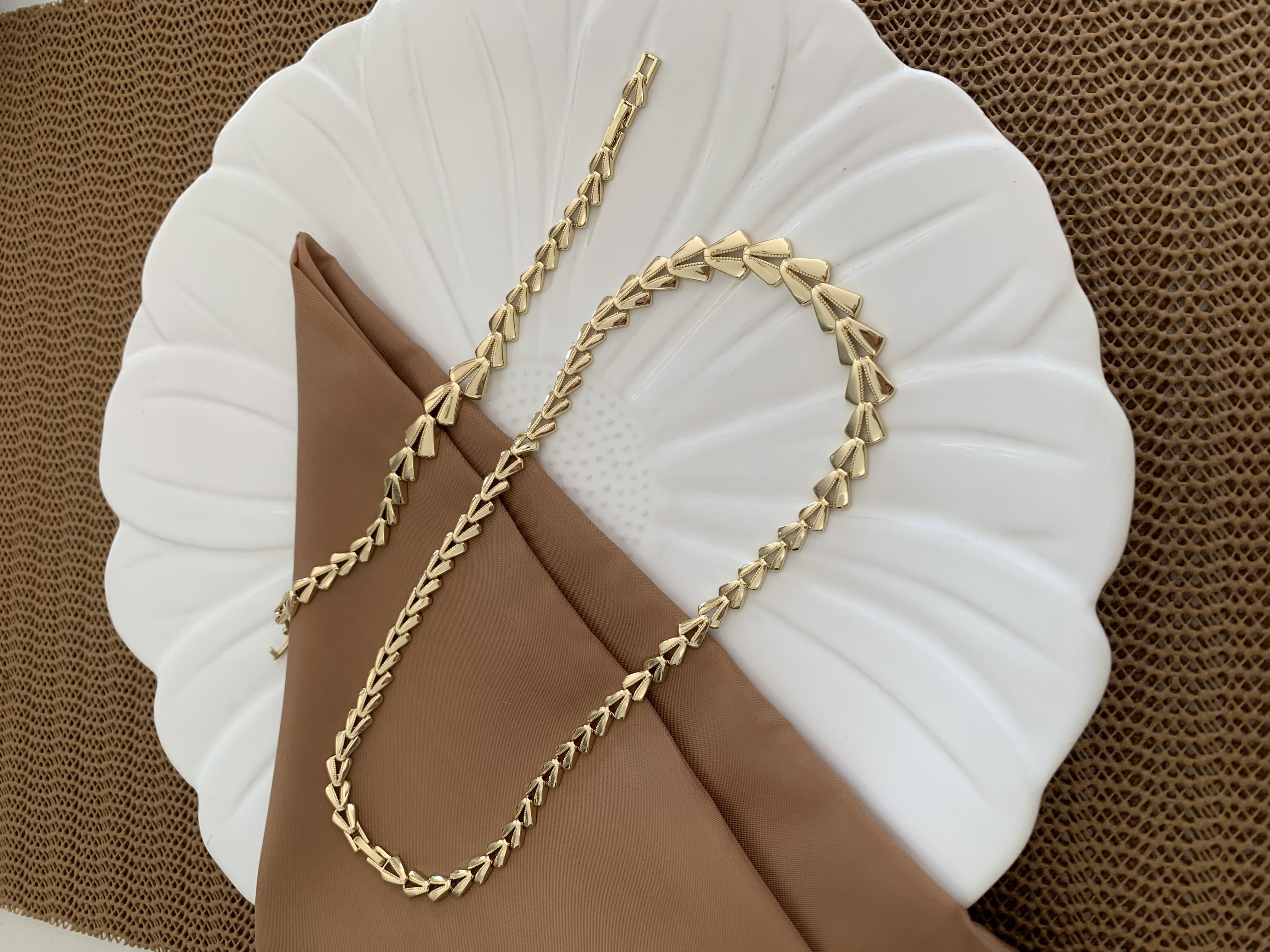 Vip Gold Üçgen Sıralı Kolye Bileklik Set