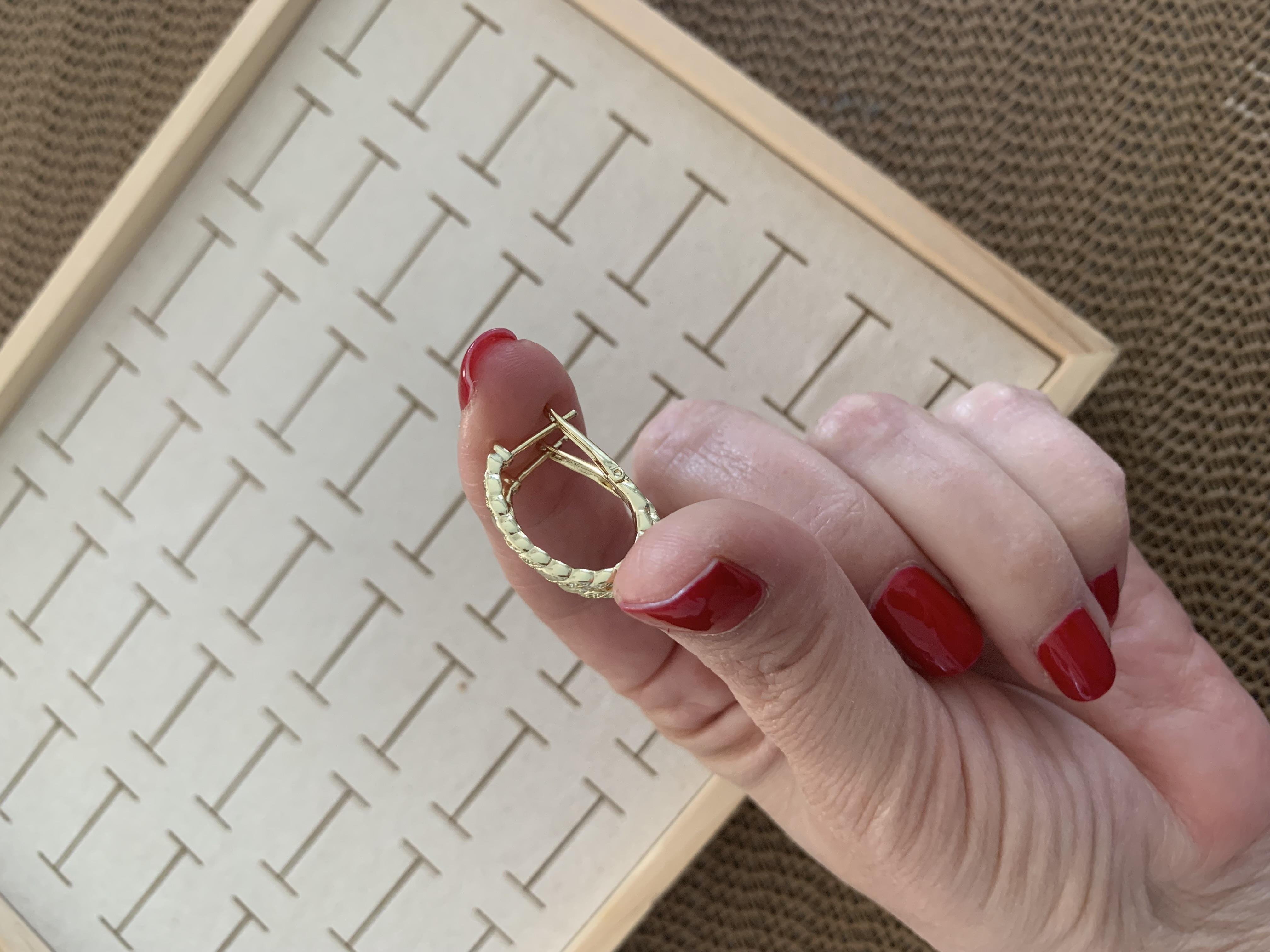 Vip Gold Zirkon Taş S Sıralı İnce Oval Küpe