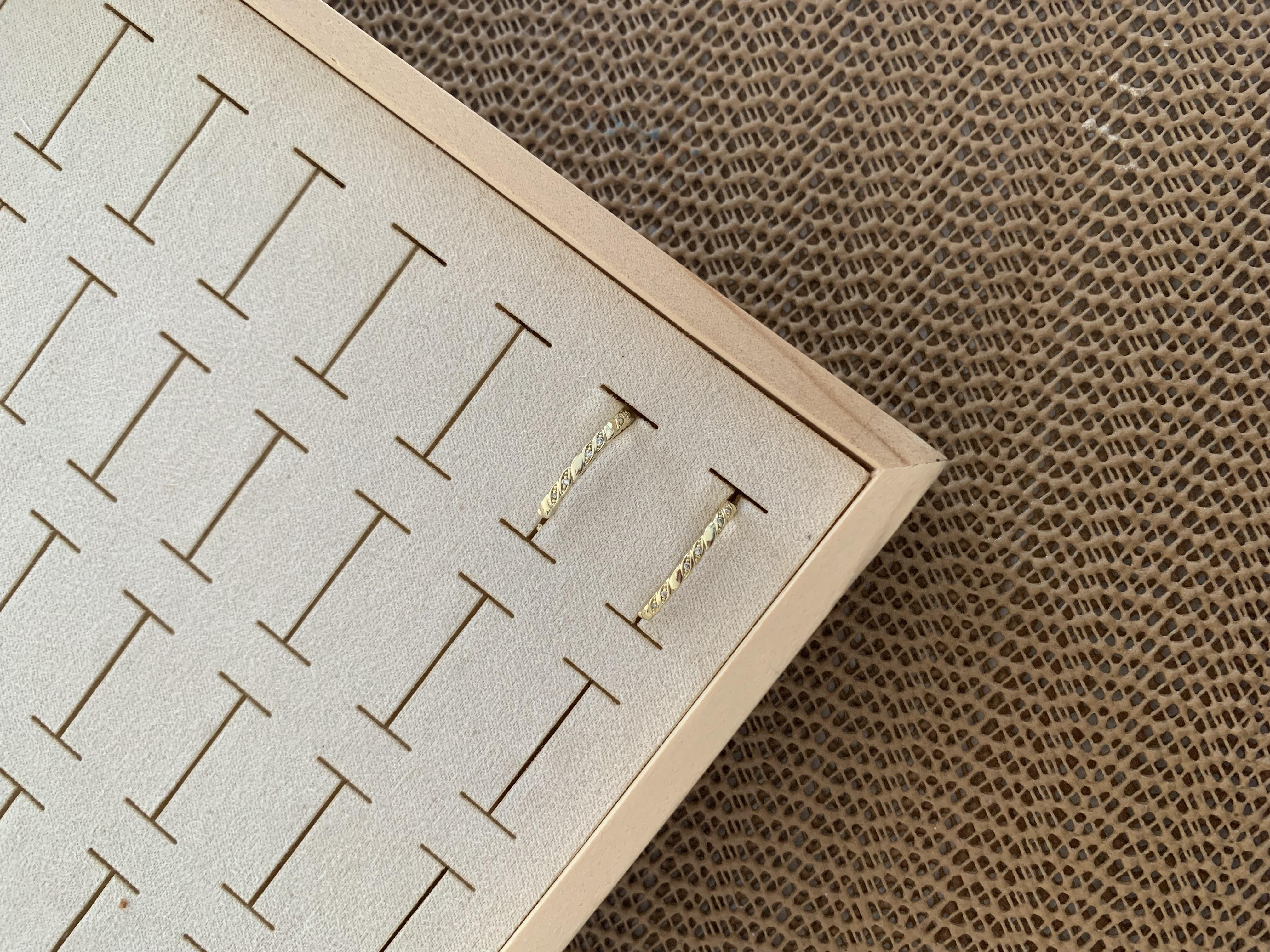Vip Gold Zirkon Taş S Sıralı İnce Oval Küpe