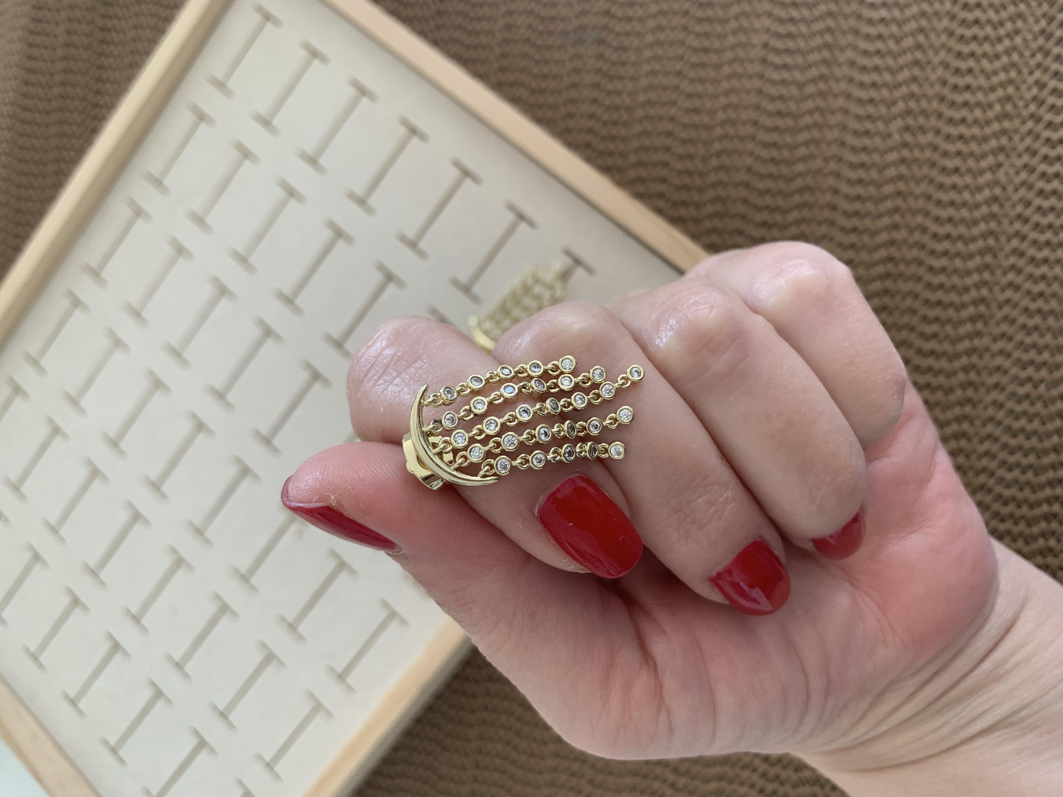 Vip Gold Zirkon Taşlı Ay Işığı Tasarım Küpe