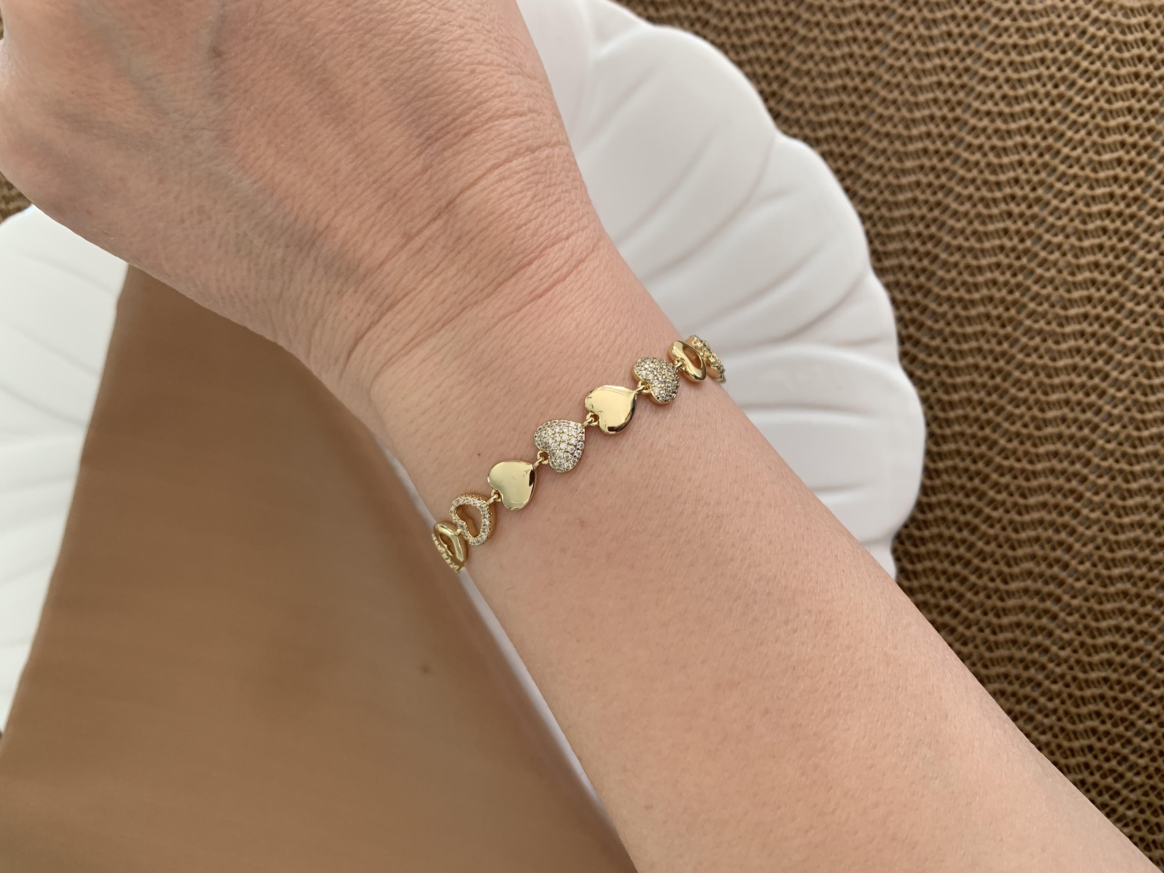 Vip Gold Zirkon Taşlı Kalp Sıralı Tasarım Bileklik