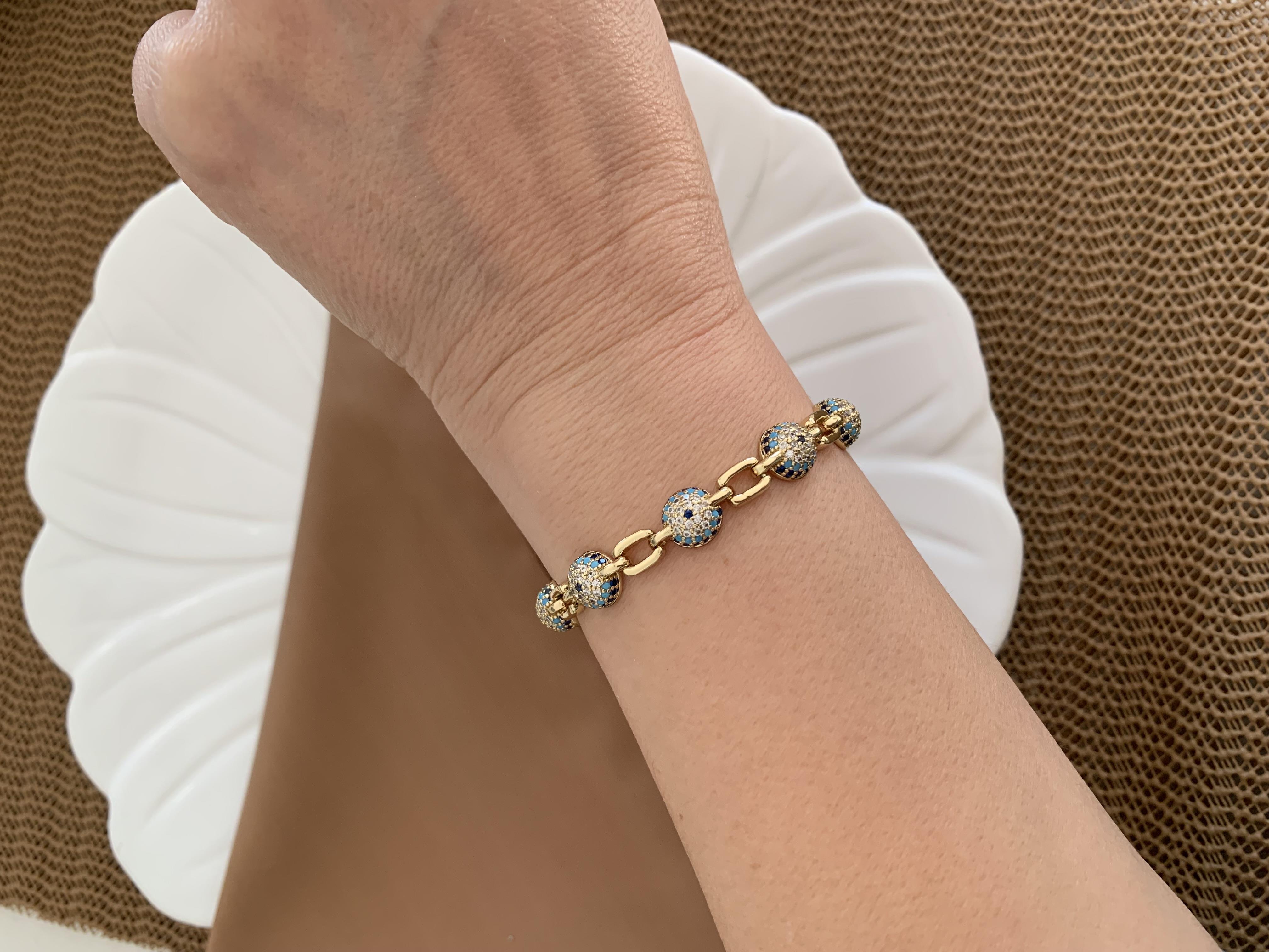 Vip Gold Zirkon Taşlı Nazar Sıralı Bileklik