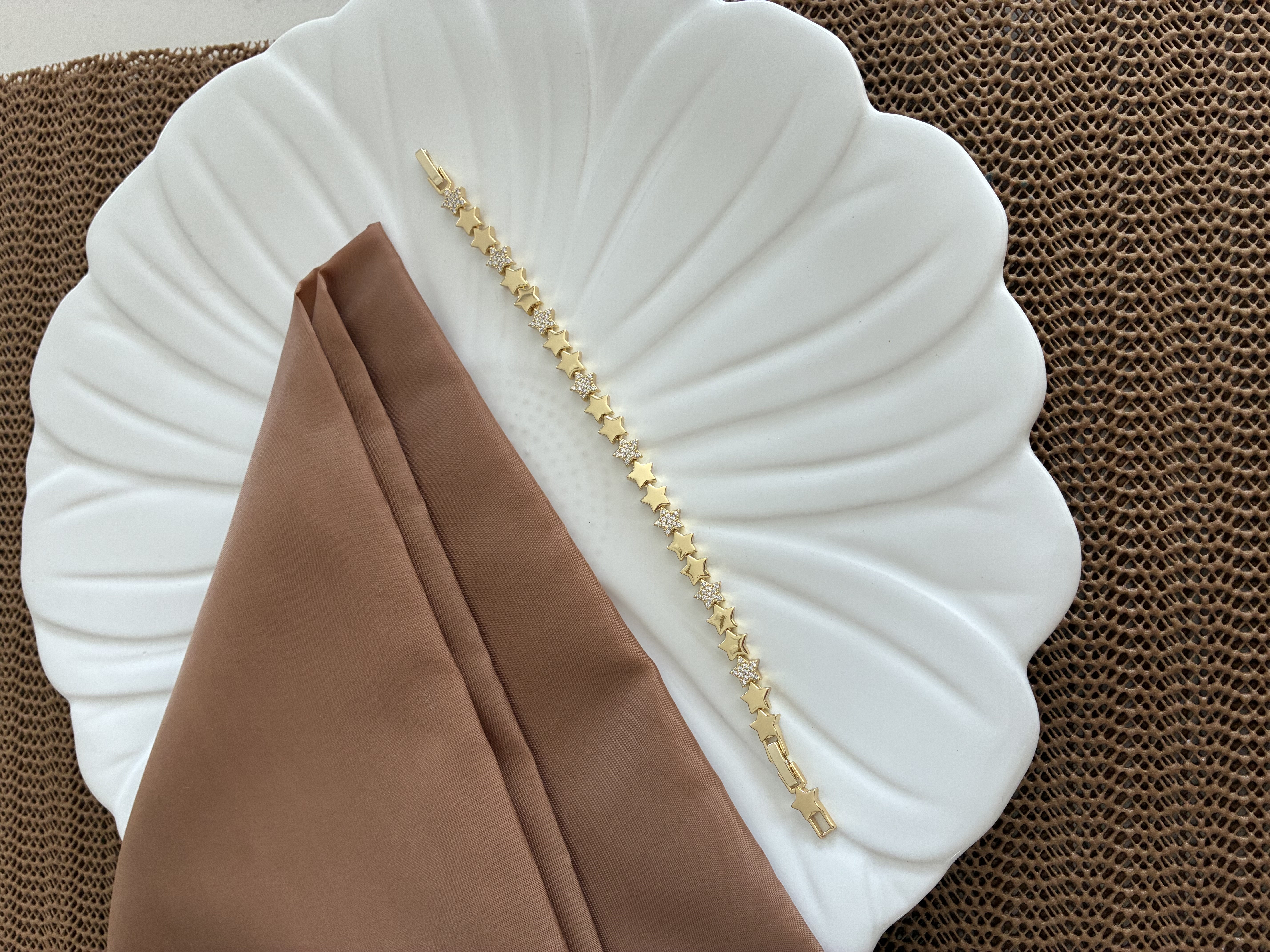 Vip Gold Zirkon Taşlı Plaka Yıldız Tasarım Bileklik