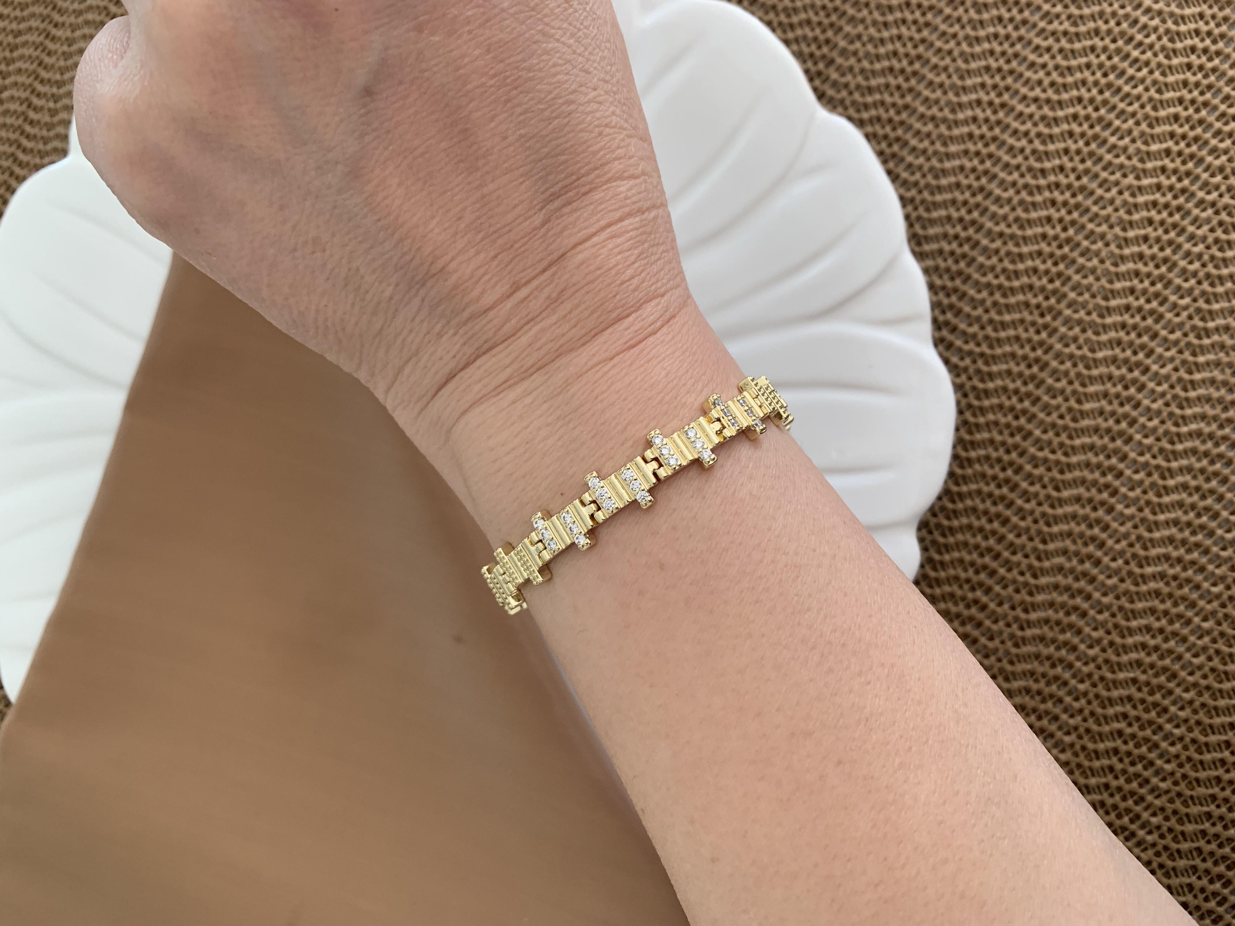 Vip Gold Zirkon Taşlı Zikzak Bileklik
