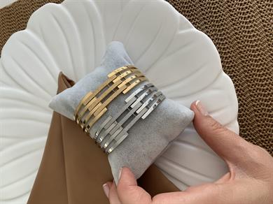 Çelik 3 Sıra Pırıltılı Kaburga Kelepçe