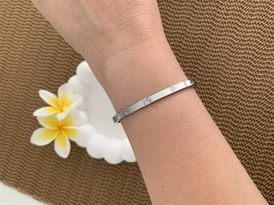 Çelik Crt Bebe Boy İnce Taşsız Kelepçe Gümüş