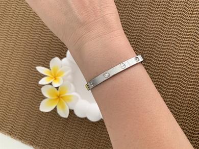 Çelik Crt Bebe Boy Kalın Taşlı Kelepçe Gümüş