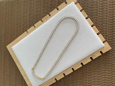 Çelik Gold Kare Tek Taşlı Su Yolu Kolye