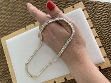 Çelik Gold Kare Tek Taşlı Su Yolu Kolye