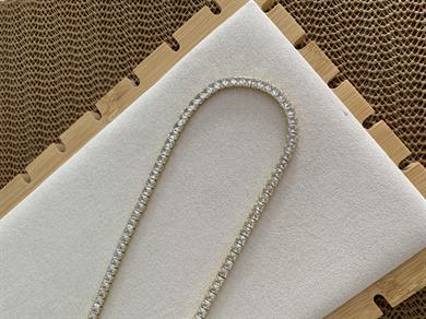 Çelik Gold Kare Tek Taşlı Su Yolu Kolye