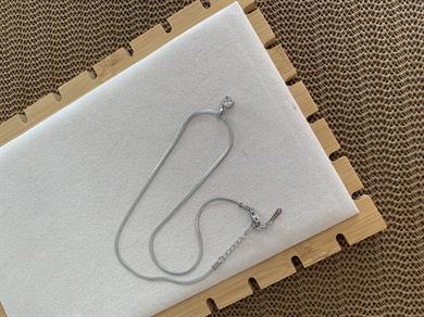 Çelik Gümüş İtalyan Zincir Zirkon Taşlı Mini Kare Baget Kolye