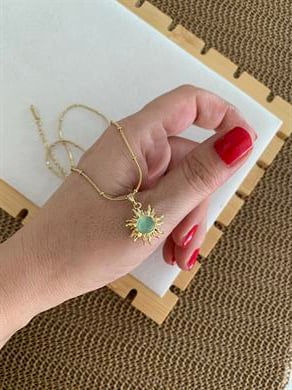 Çelik İnce Topçuk Zincir Yeşil Taşlı Güneş Kolye