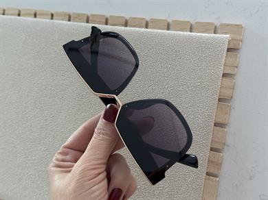 Camelia Dedrege Siyah 