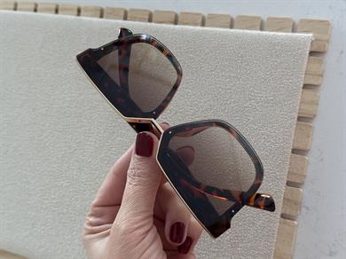 Camelia Leopar Kahve