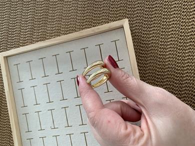 Özel Seri Gold İthal Kaplama Plaka İnce Oval Küpe