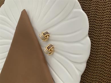 Özel Seri Gold Küçük Kıvrımlı Beyaz Kahve Mineli Tasarım Küpe